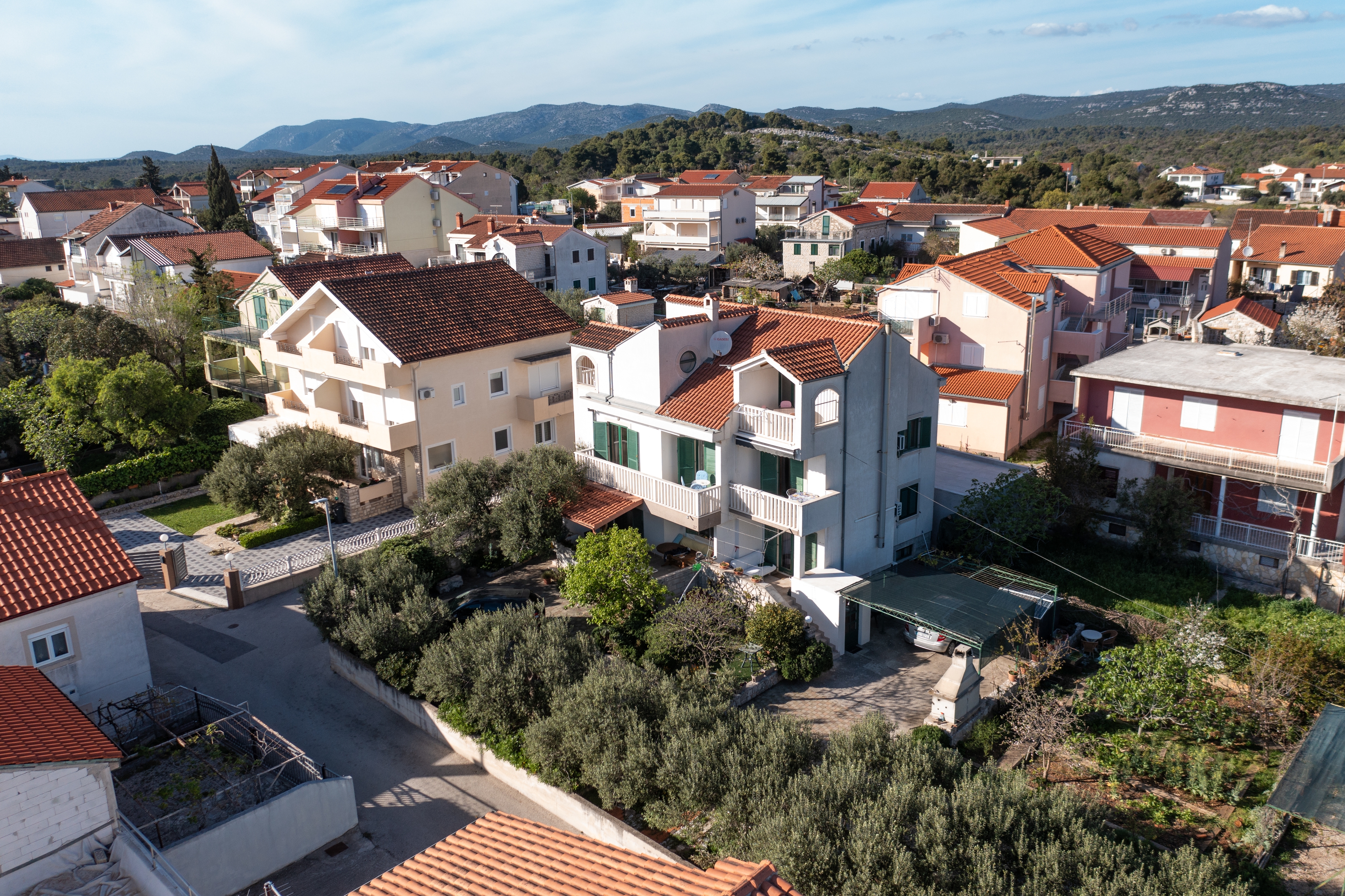 Three bedroom apartment with balcony and sea view Pirovac, Šibenik (A-22567-c) Three bedroom apartment with balcony and sea view Pirovac, Šibenik (A-22567-c)