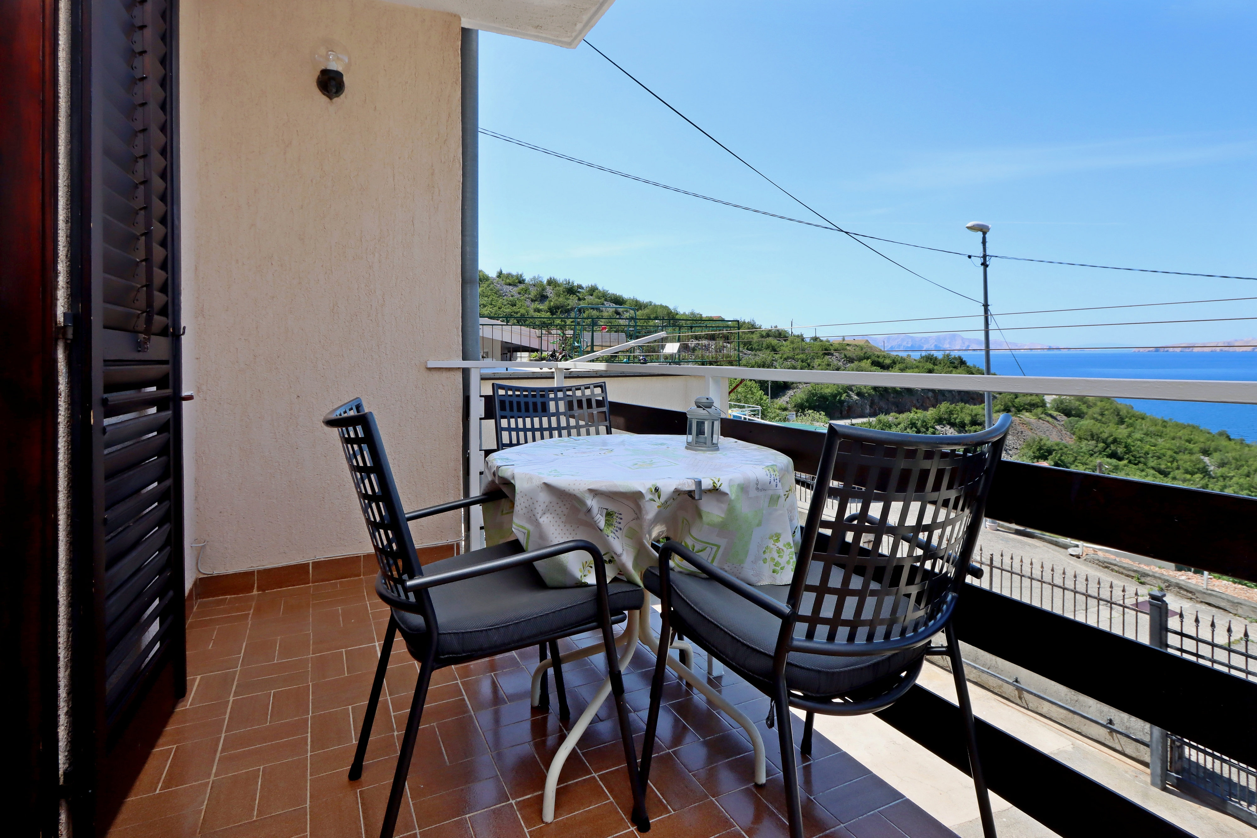 Two bedroom apartment with balcony and sea view Senj  A-a