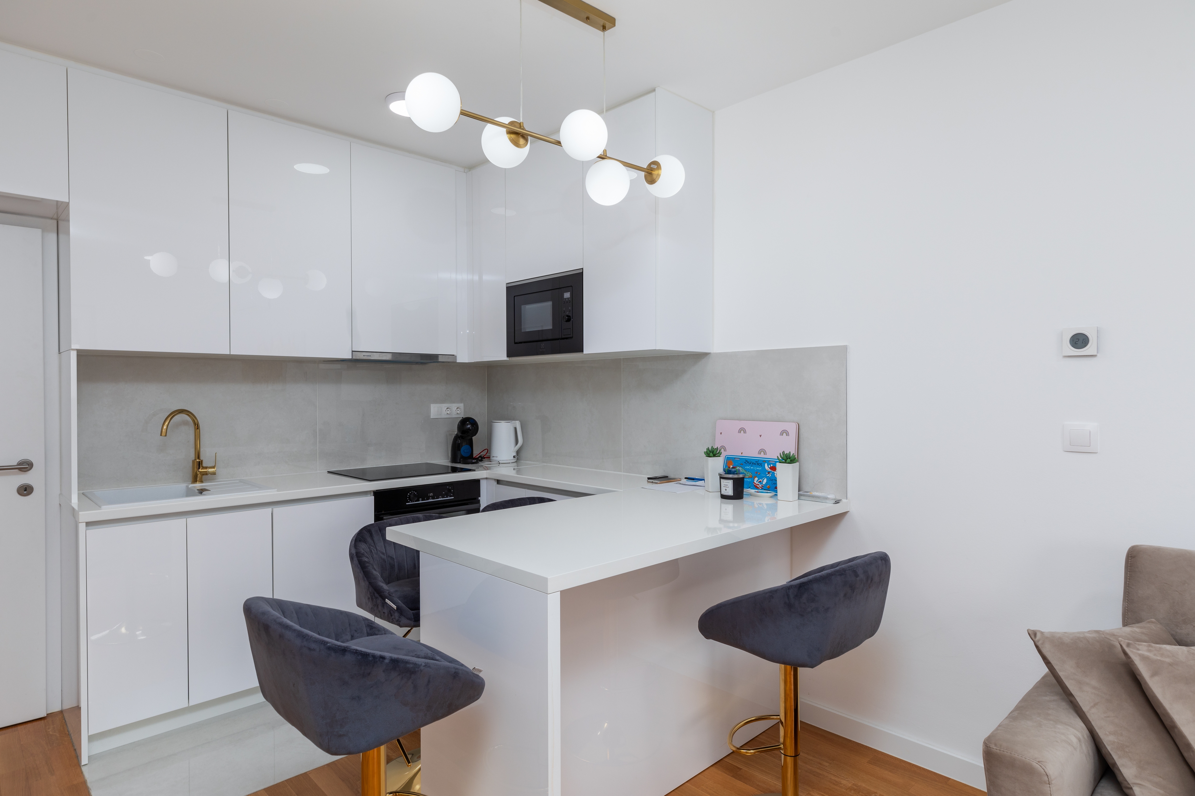 One bedroom apartment with balcony Zagreb  A-a