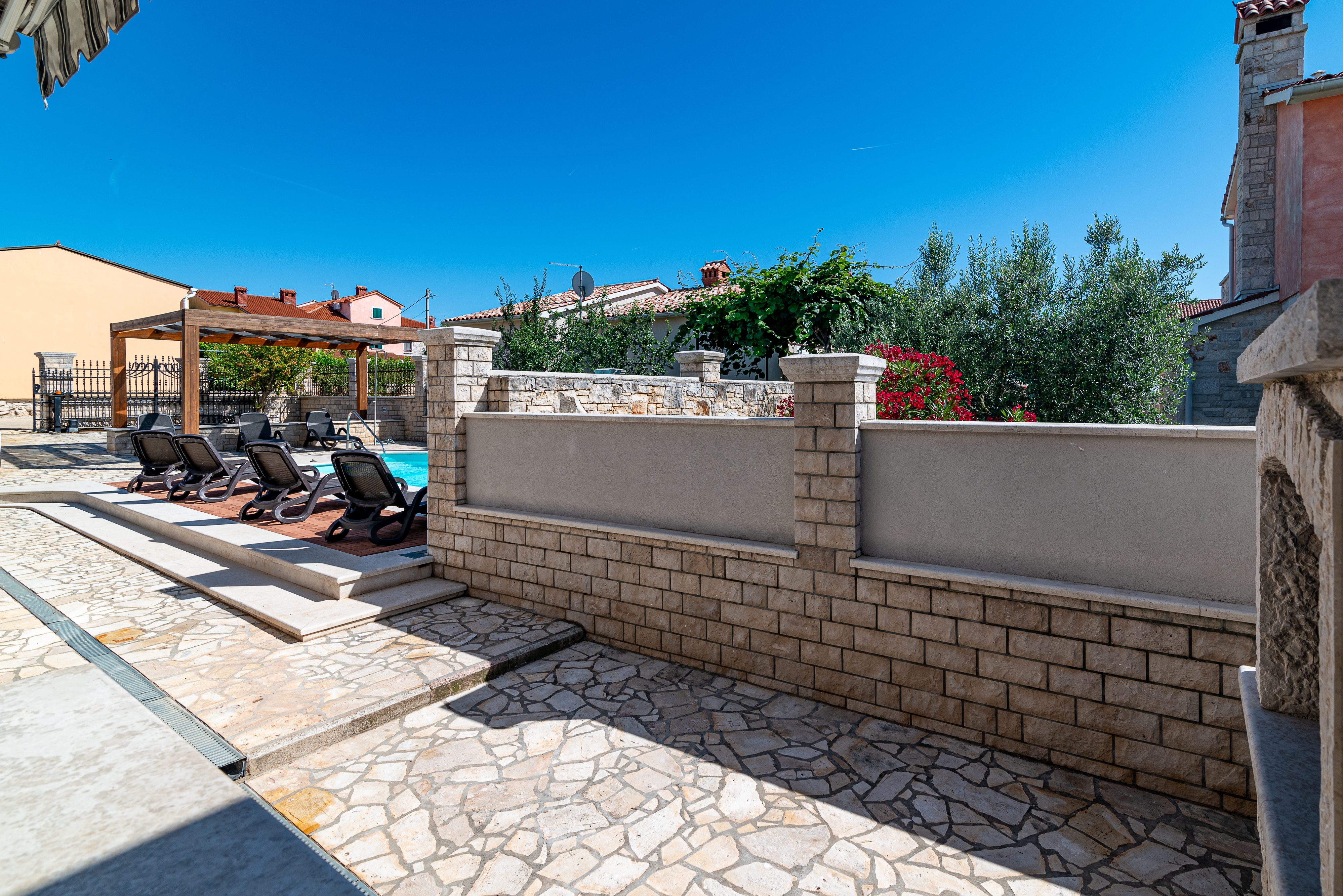 Four bedroom house with terrace Gajana, Fažana  K