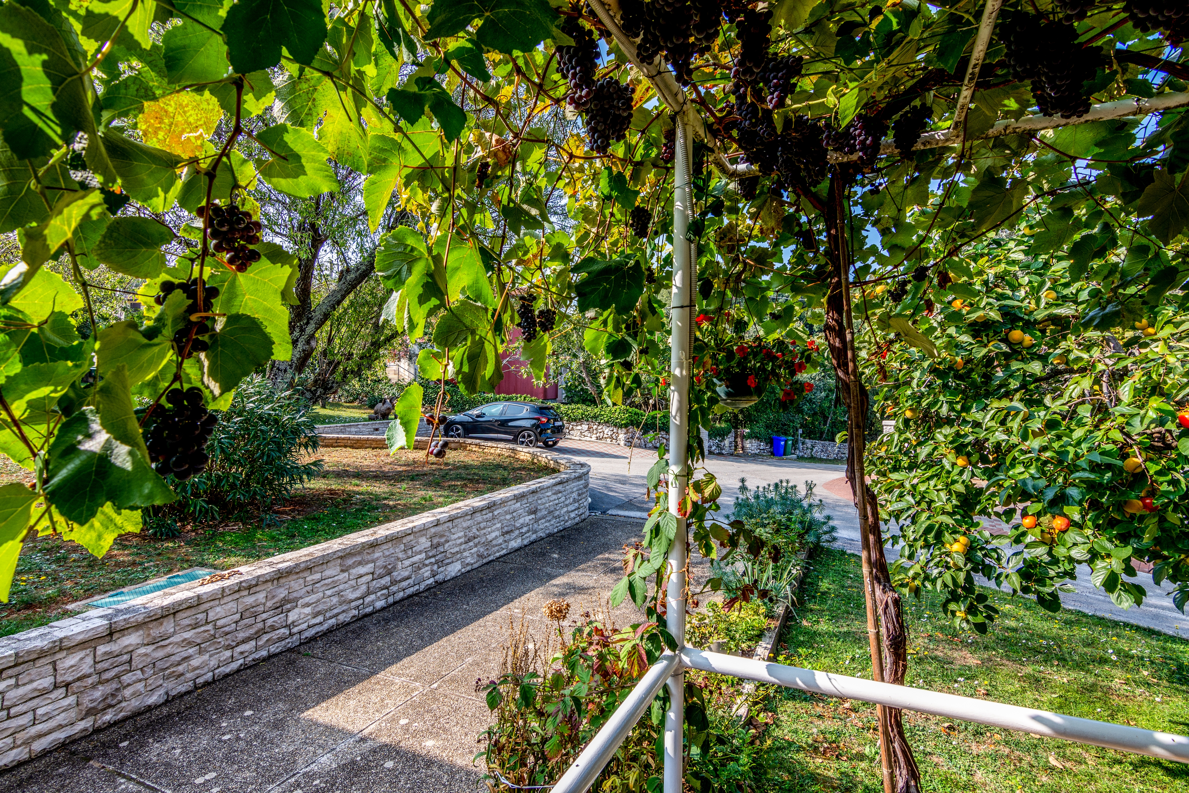 Three bedroom apartment with terrace Banjole, Pula  A-a