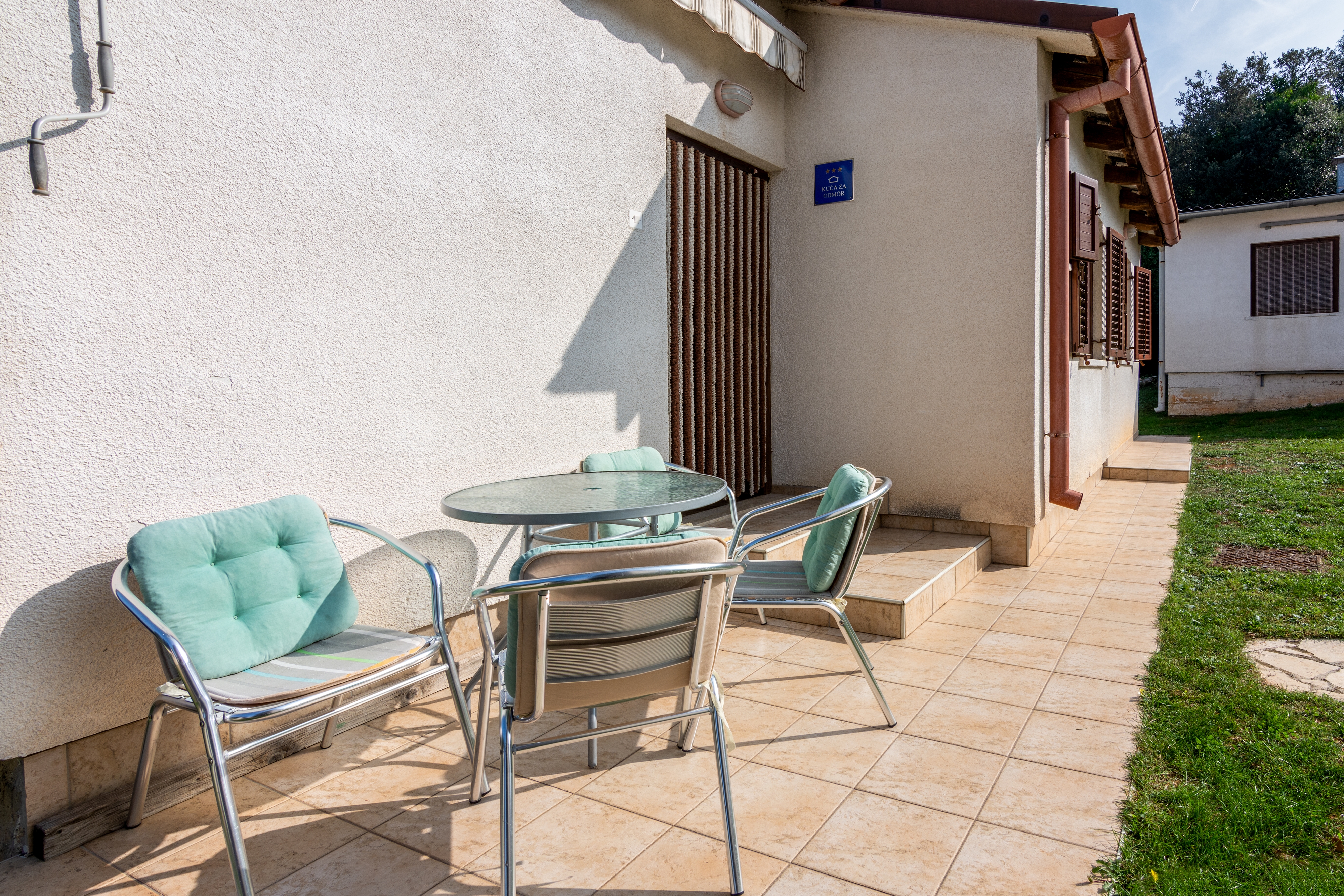 One bedroom apartment with terrace Banjole, Pula  A-b