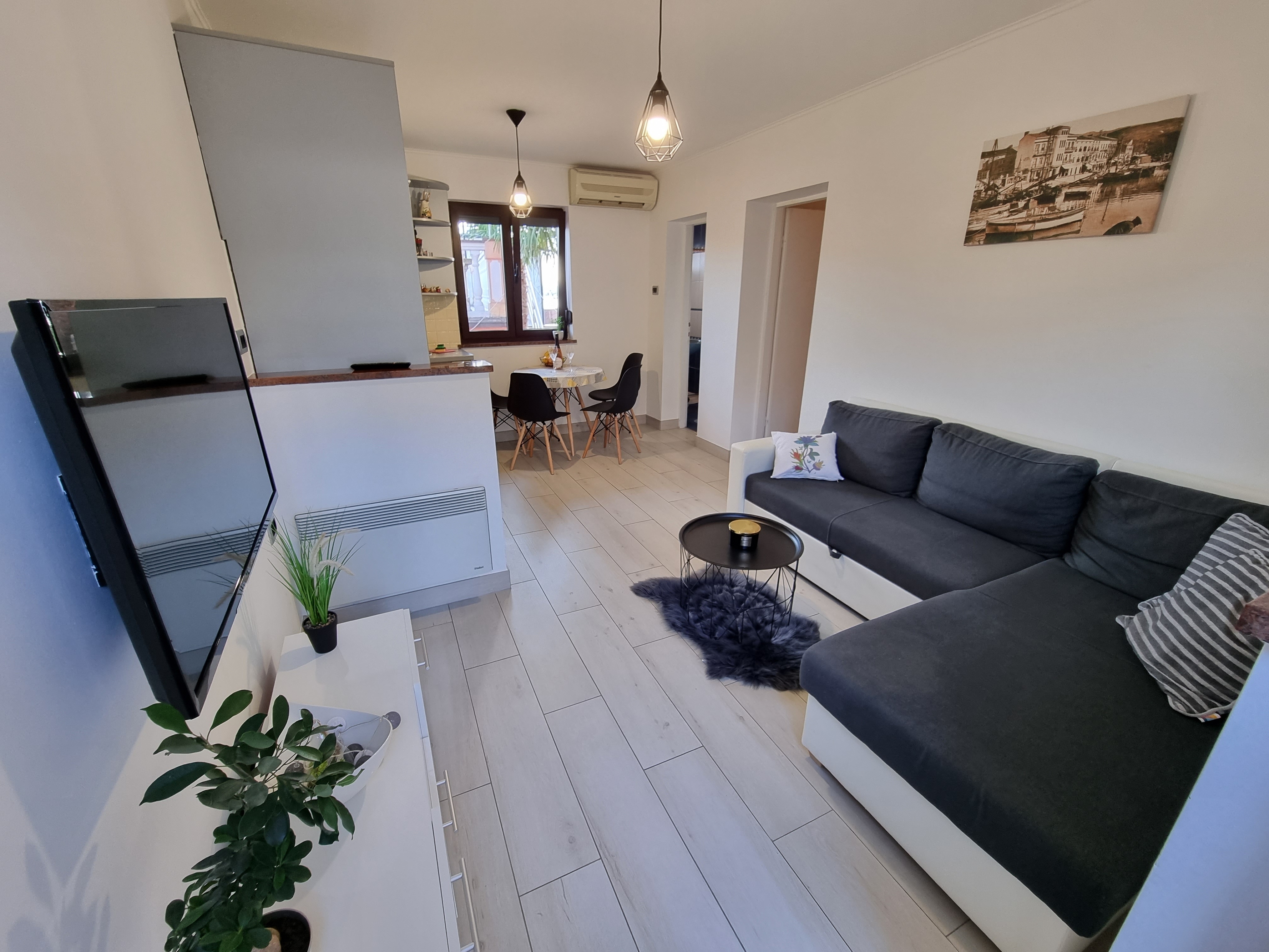 One bedroom apartment with terrace Crikvenica (A-22581-a) One bedroom apartment with terrace Crikvenica (A-22581-a)