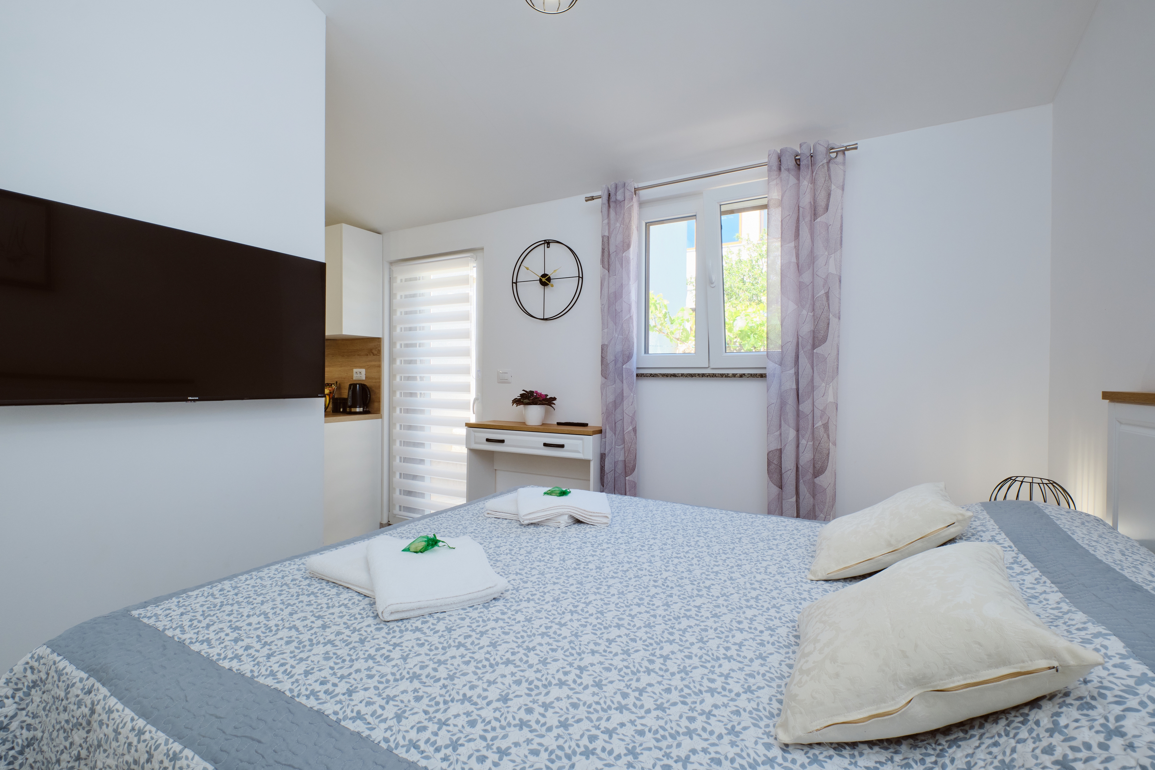 Studio flat near beach Martinšćica, Cres (AS-22582-a)