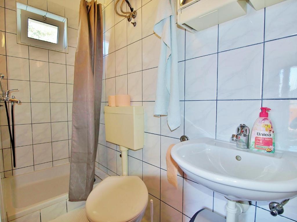 Top Rab Lopar Top Rab Lopar