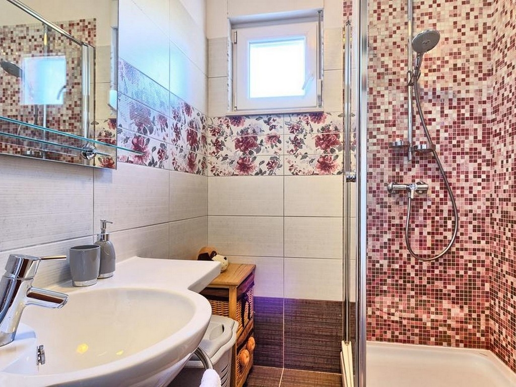 Three bedroom apartment with terrace and sea view Okrug Gornji, Čiovo  A-a