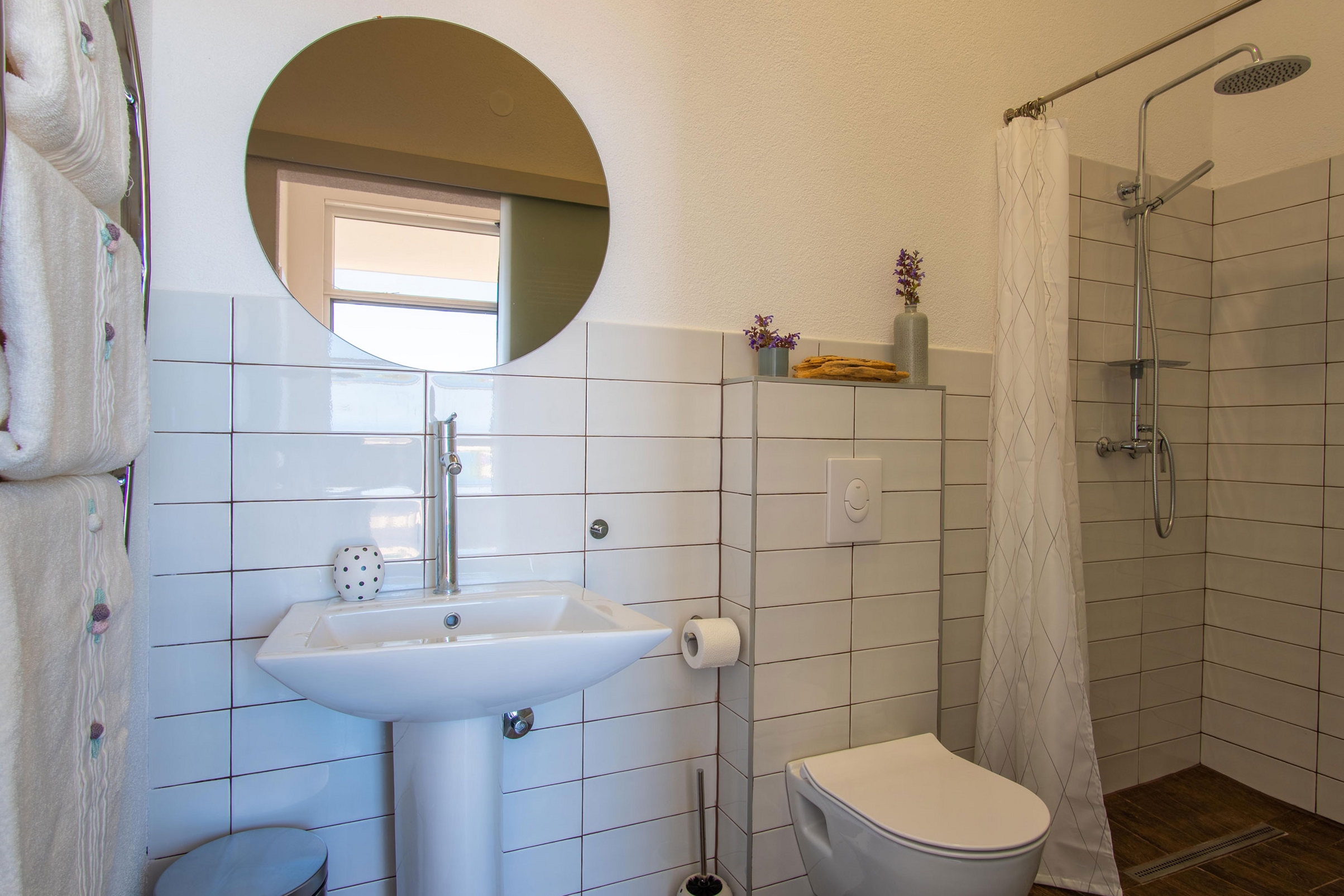 Four bedroom house near beach Mandre, Pag  K