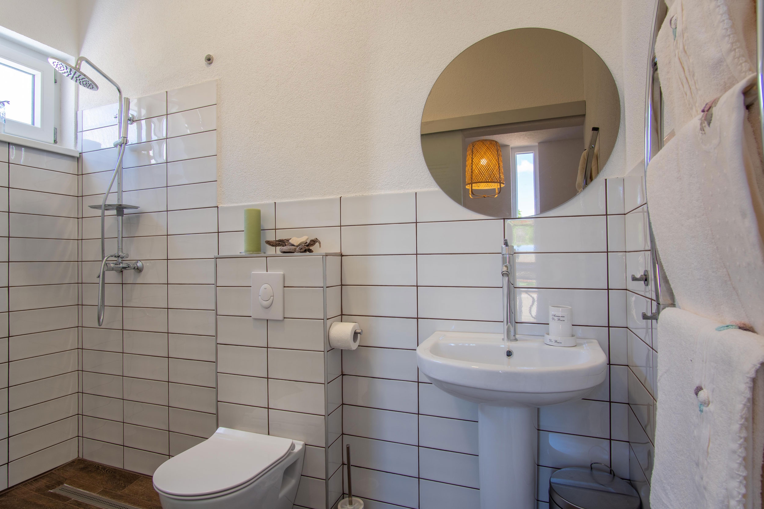 Four bedroom house near beach Mandre, Pag  K