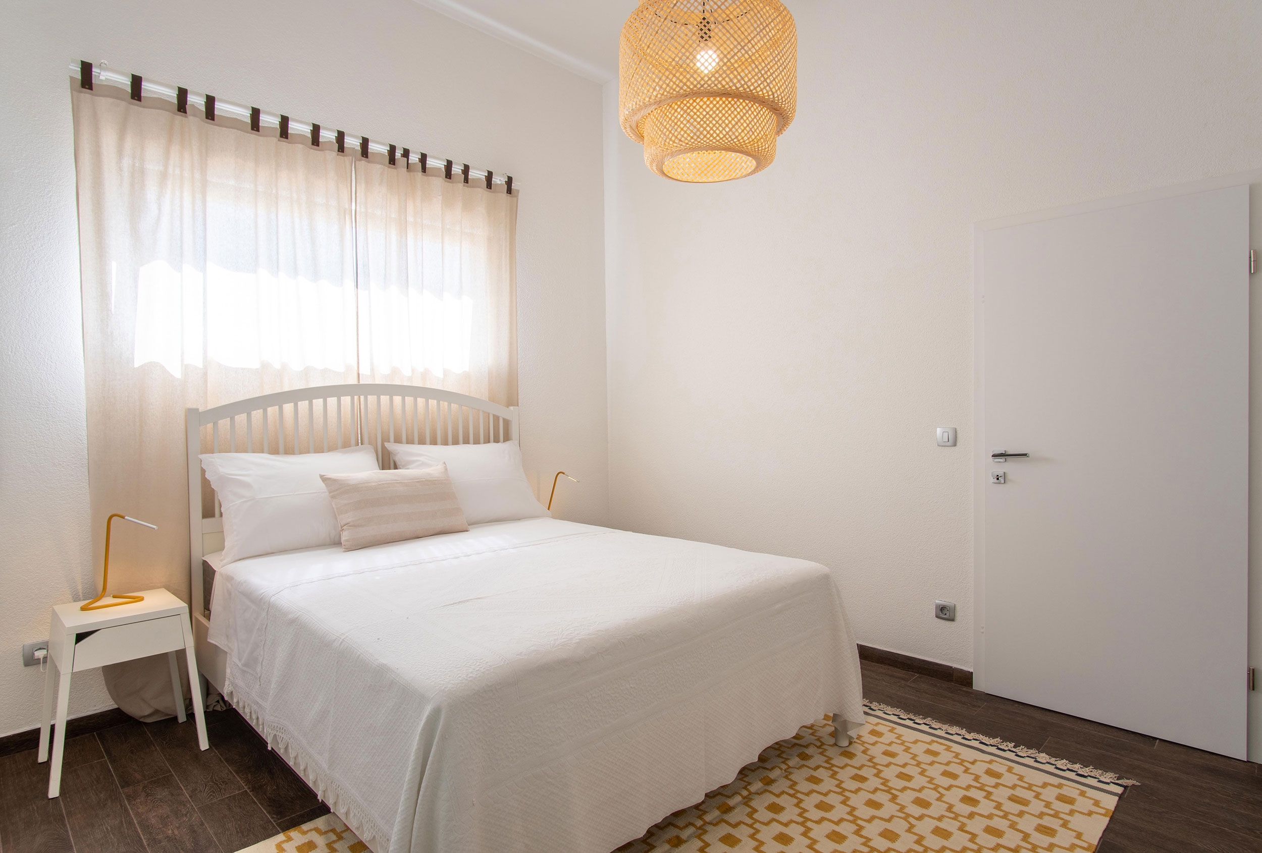 Four bedroom house near beach Mandre, Pag  K