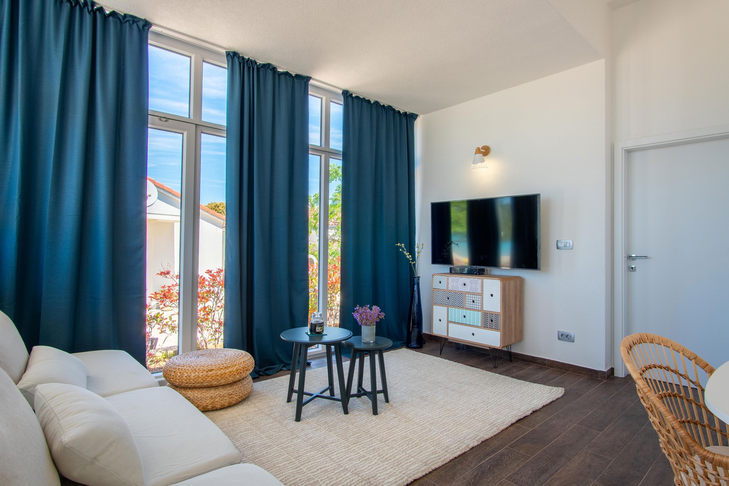 Four bedroom house near beach Mandre, Pag  K