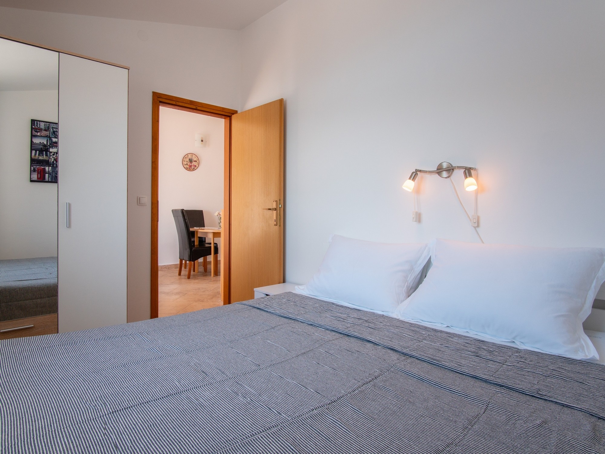 Two bedroom apartment with balcony and sea view Pag  A-b