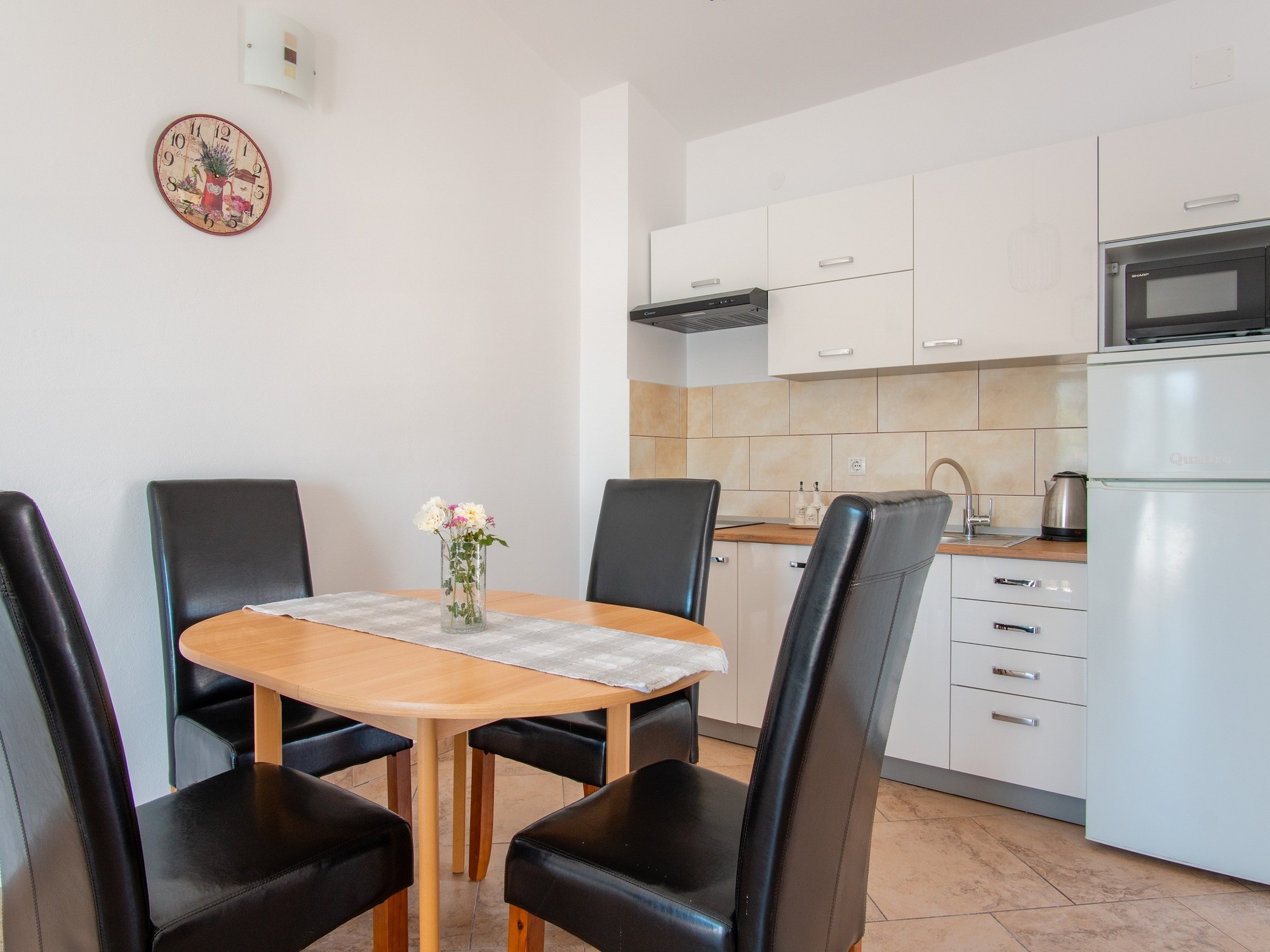 Two bedroom apartment with balcony and sea view Pag  A-b