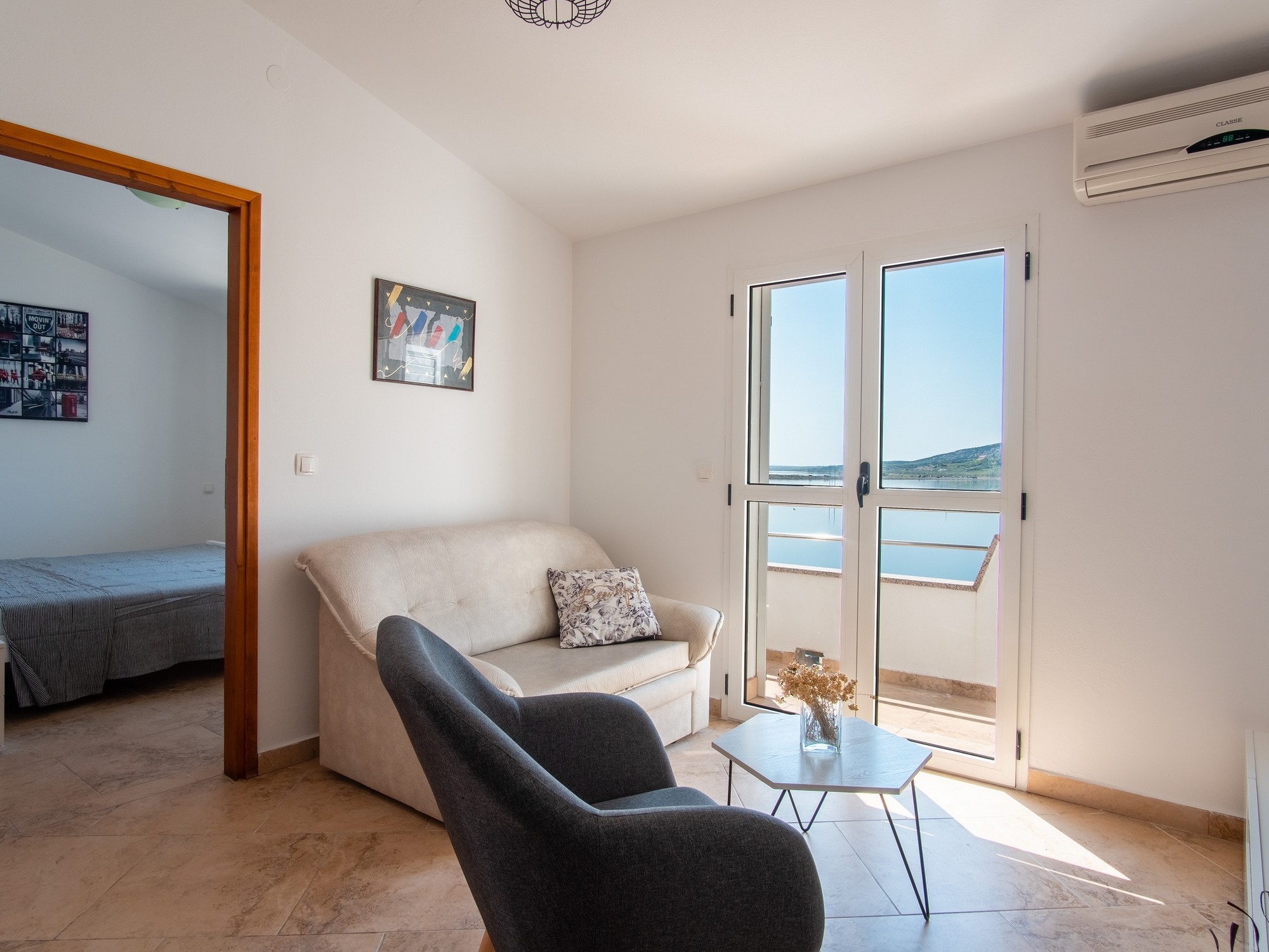 Two bedroom apartment with balcony and sea view Pag  A-b