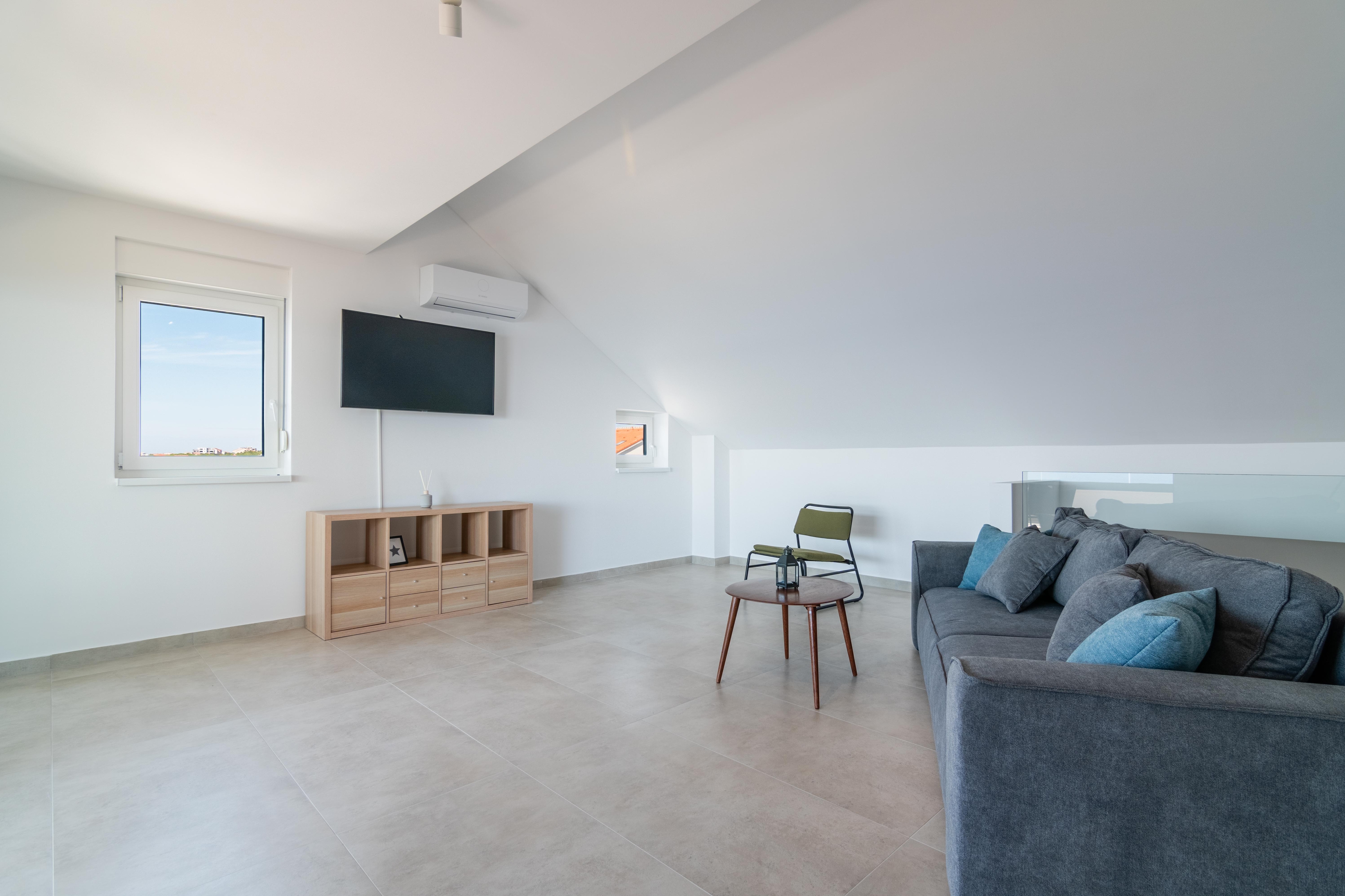 Two bedroom apartment with terrace and sea view Mandre, Pag  A-b