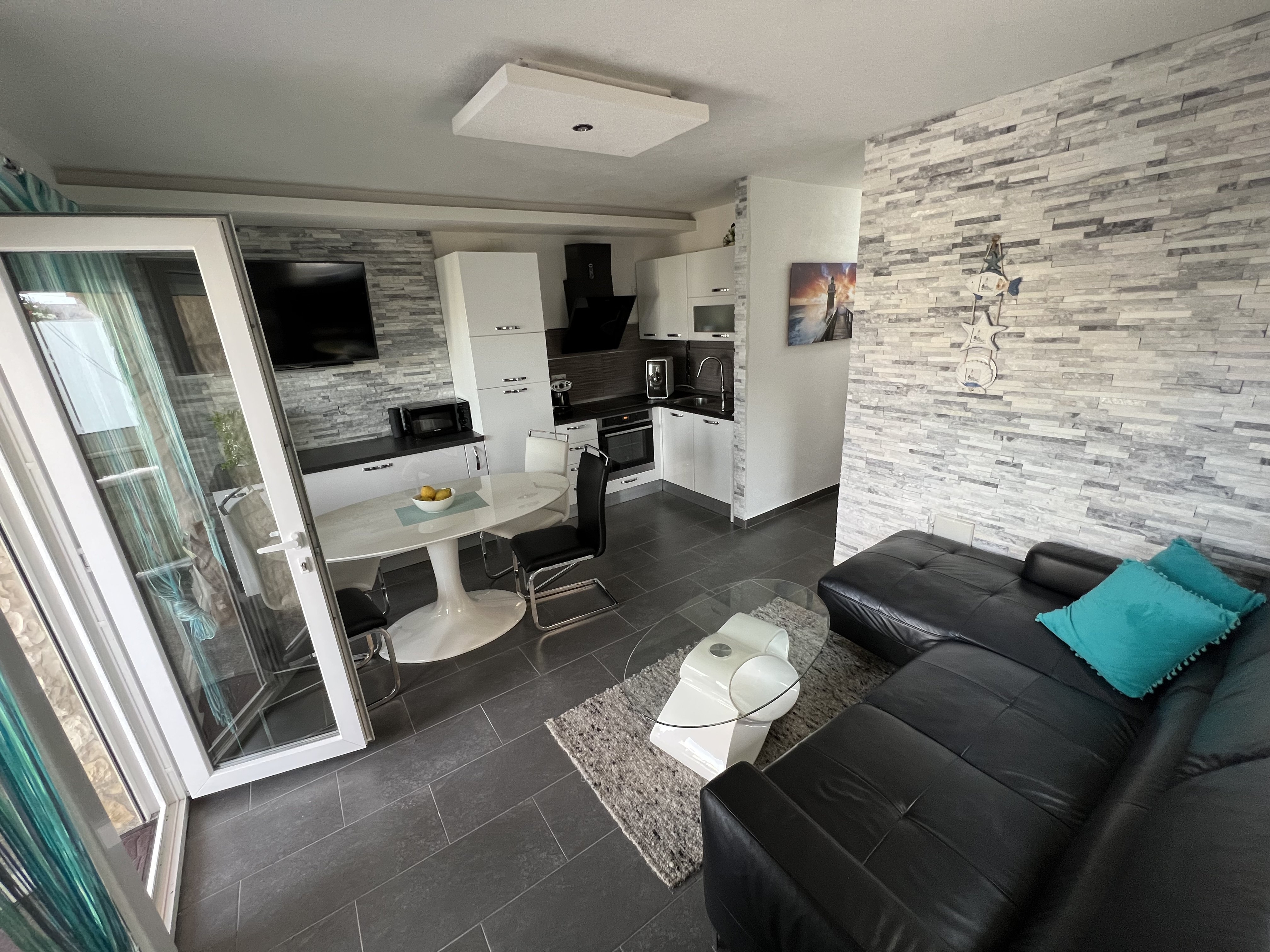 Two bedroom apartment with terrace and sea view Pag  A-a