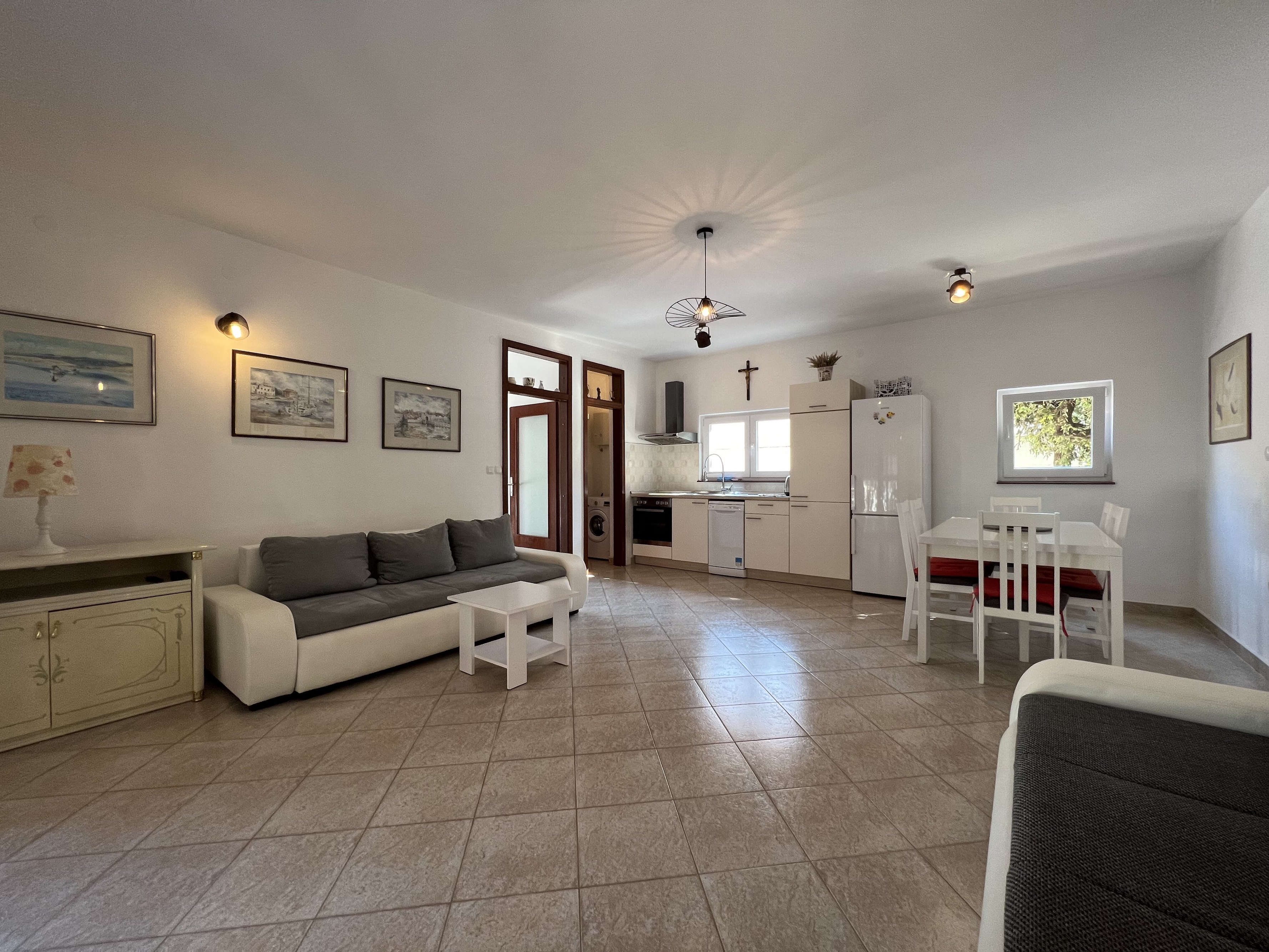 Three bedroom house with terrace and sea view Šimuni, Pag  K
