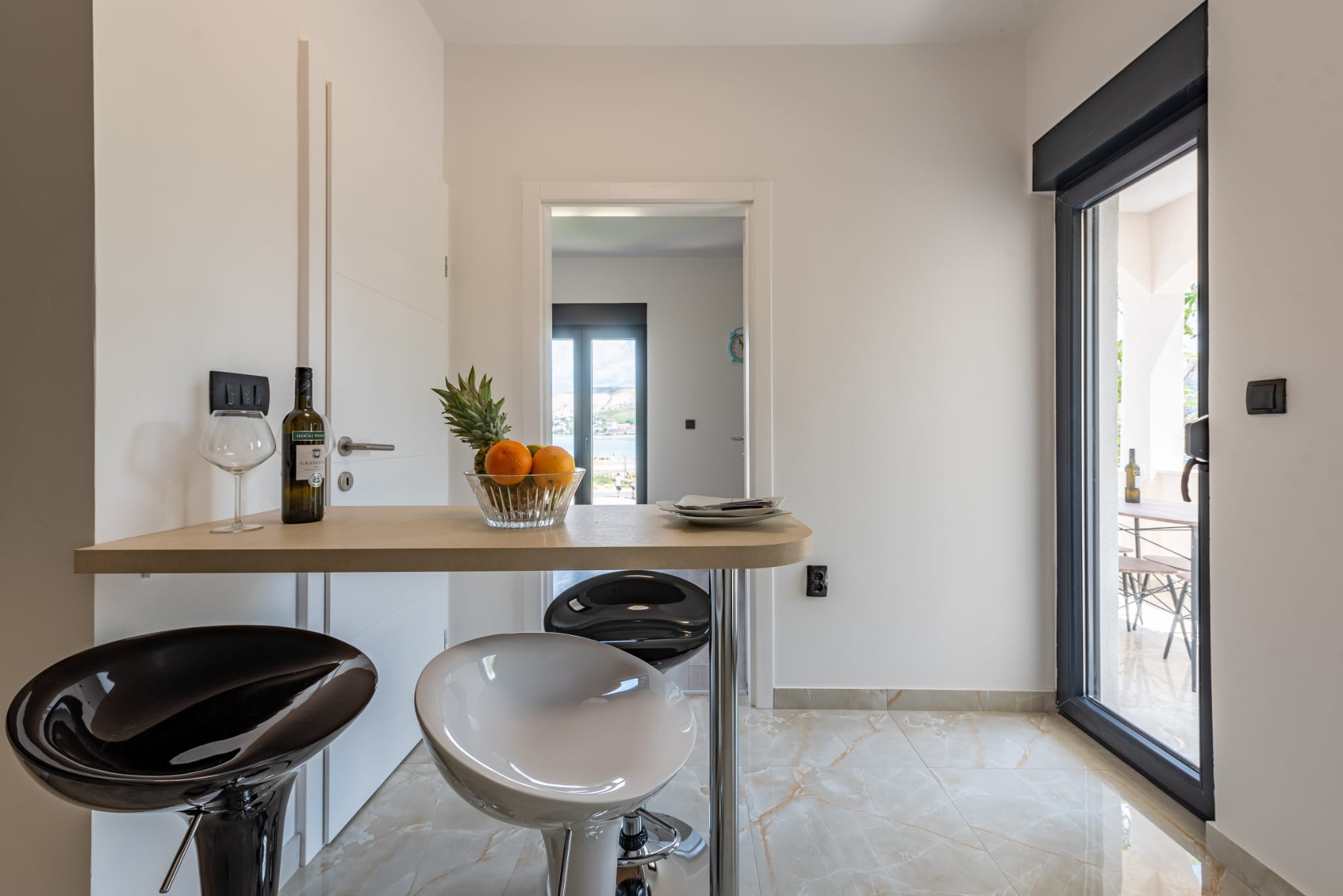 Two bedroom apartment with balcony and sea view Pag  A-a