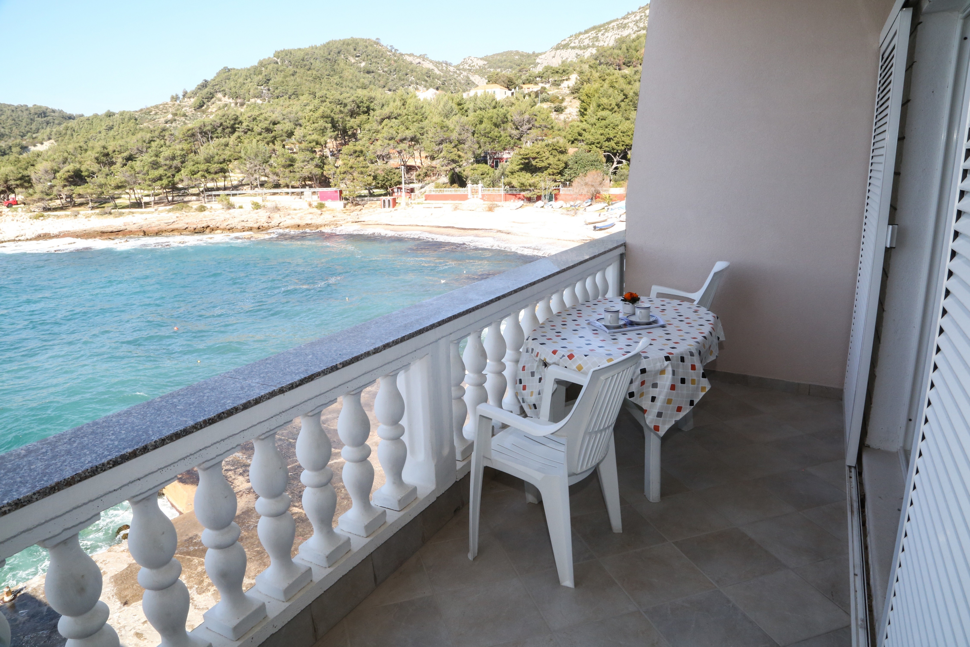 Studio flat with balcony and sea view Milna, Hvar  AS-a