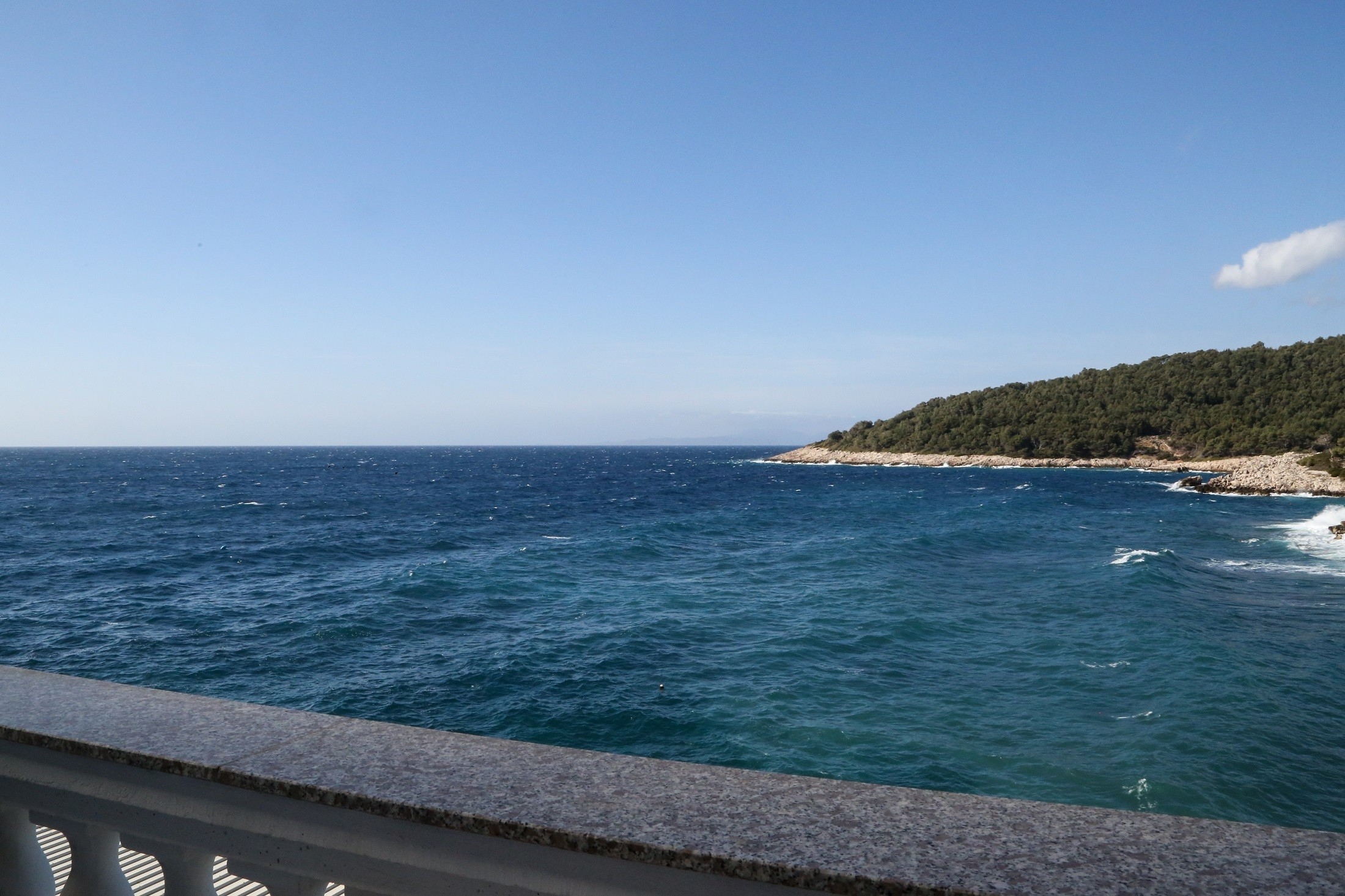 Studio flat with balcony and sea view Milna, Hvar  AS-c