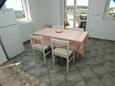 Dining room Rovinj, Dining room in the apartment, dopusteni kucni ljubimci i WIFI.