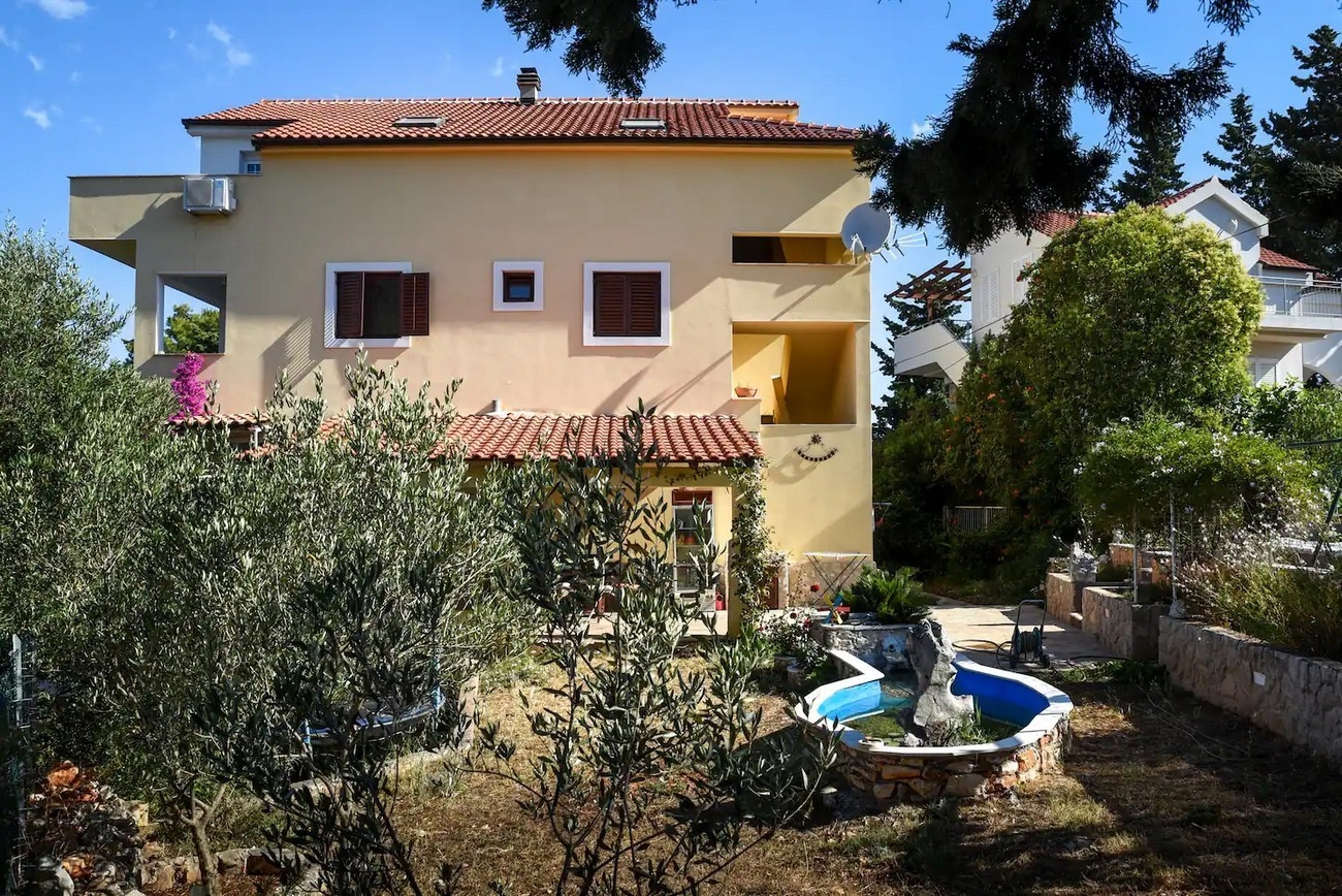 Two bedroom apartment with terrace and sea view Stari Grad, Hvar  A-b
