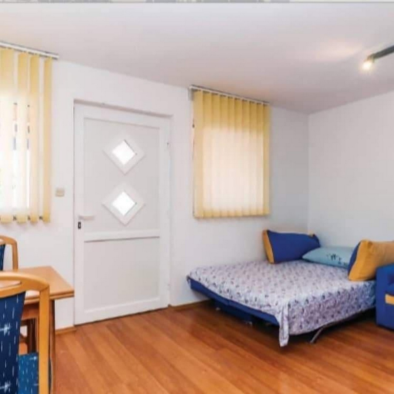 One bedroom apartment with terrace Vir (A-22630-a) One bedroom apartment with terrace Vir (A-22630-a)