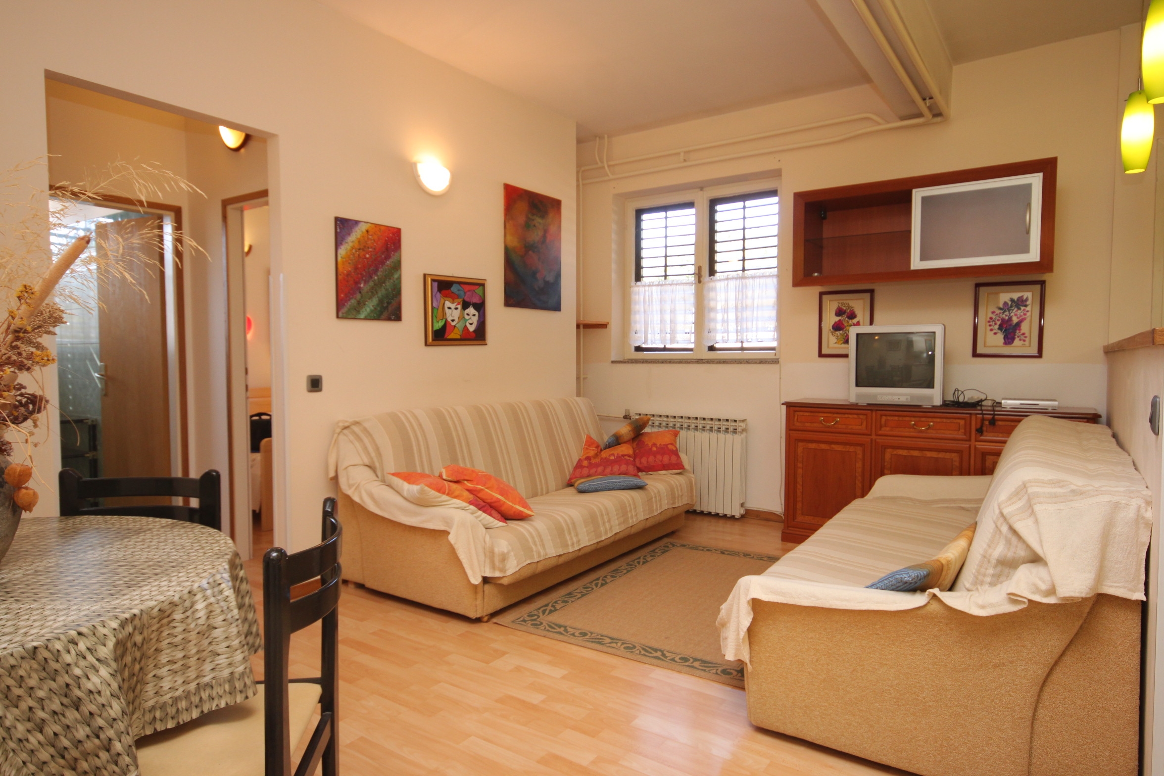 Two bedroom apartment with terrace Premantura, Medulin  A-b