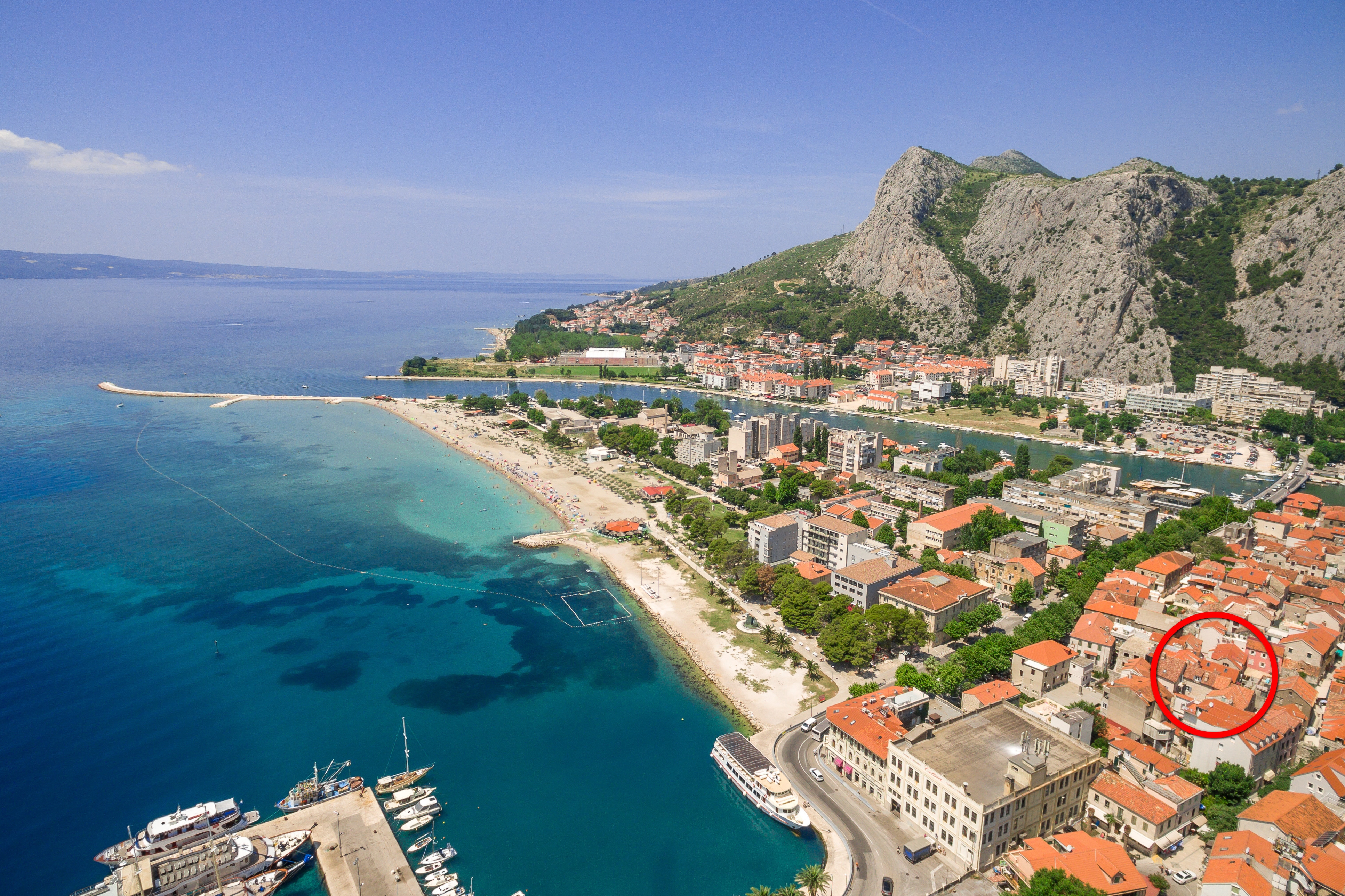 Two bedroom apartment with balcony Omiš (A-22642-b) Two bedroom apartment with balcony Omiš (A-22642-b)