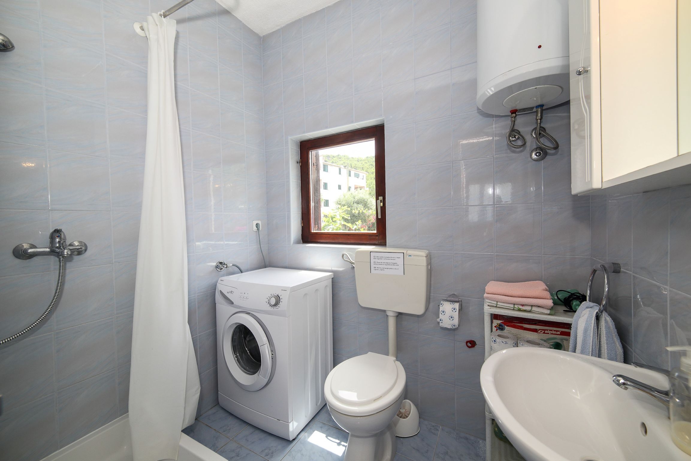 Comfortable and spacious house with terrace and sea view Slatine, Čiovo  K