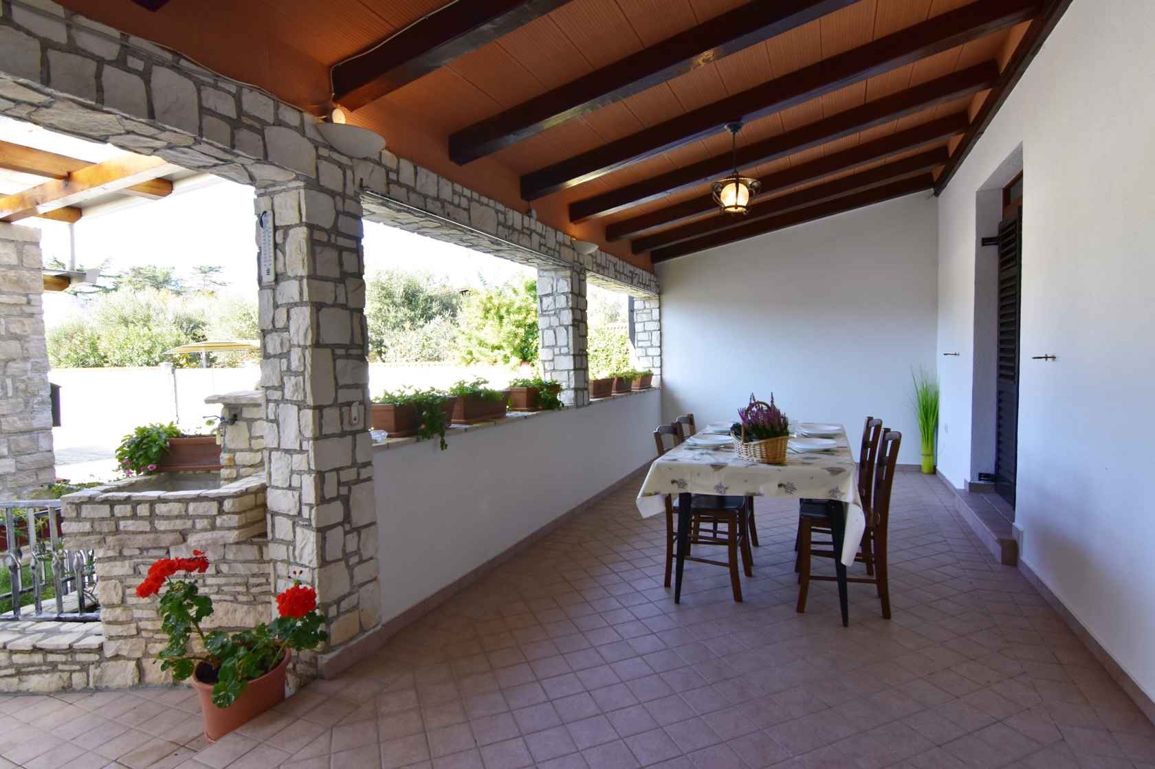 Two bedroom apartment with terrace Zambratija, Umag (A-22658-b)