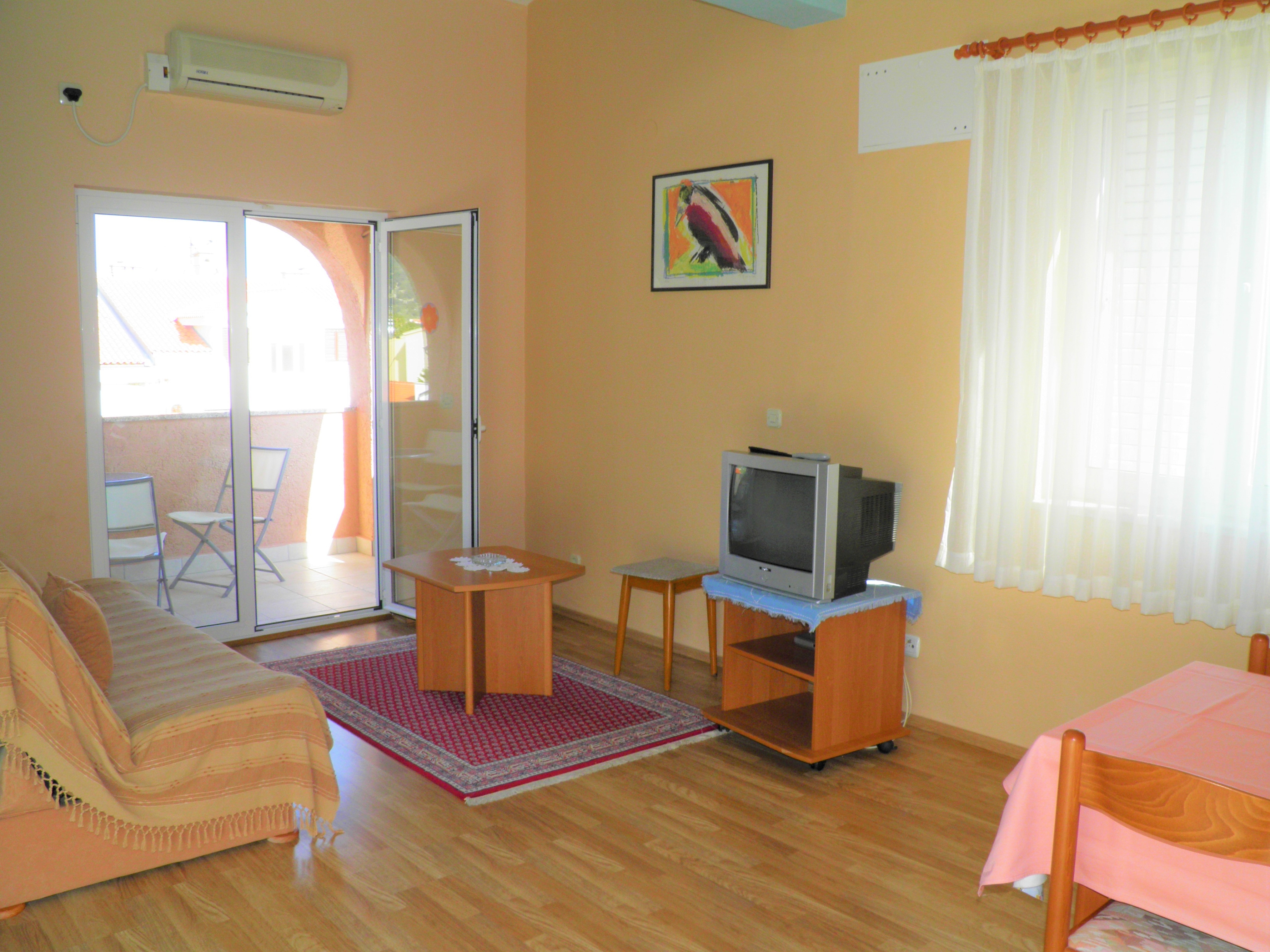 One bedroom apartment with balcony Baška, Krk (A-22662-b) One bedroom apartment with balcony Baška, Krk (A-22662-b)