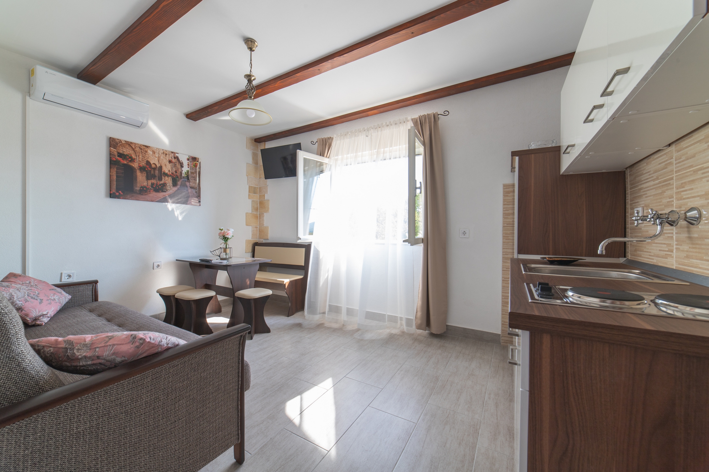 Two bedroom house with terrace Veliki Bročanac, Zagora (K-22666) Two bedroom house with terrace Veliki Bročanac, Zagora (K-22666)