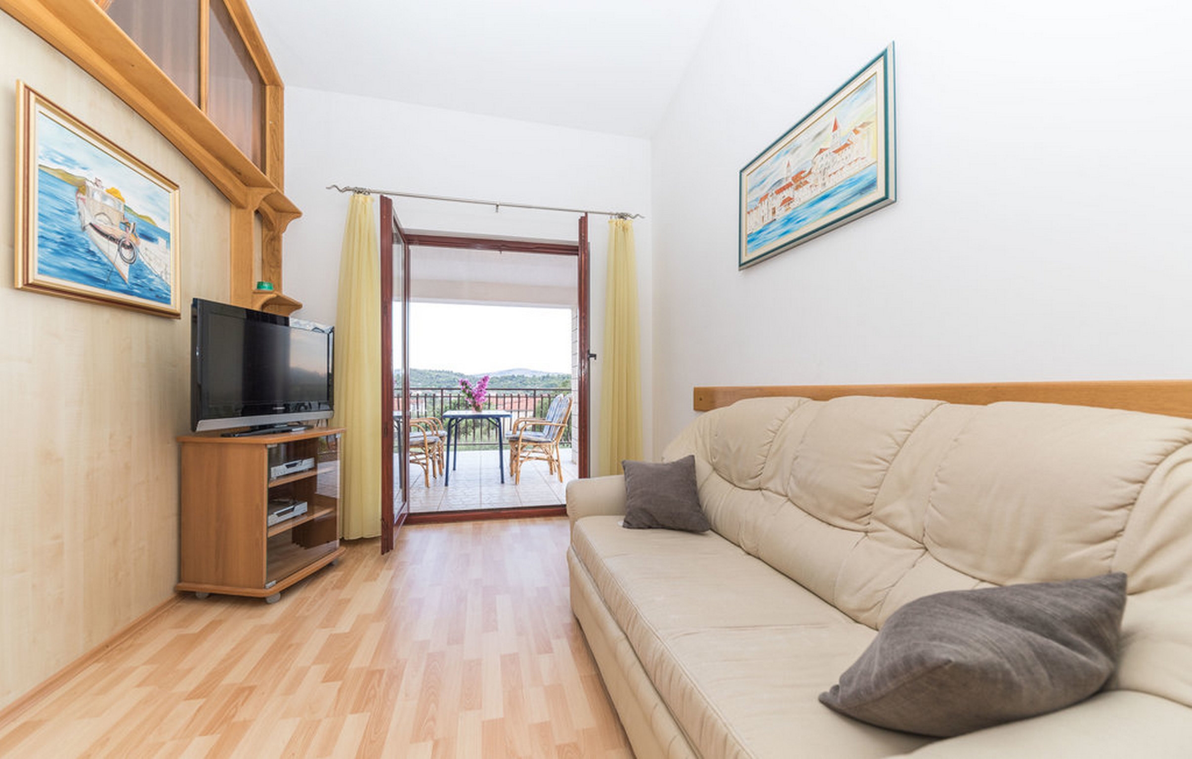 Top Trogir Vrsine Top Trogir Vrsine