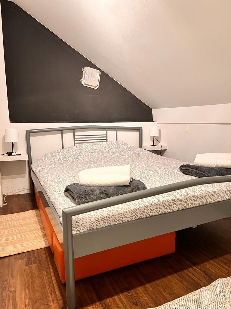 Dvosobni apartman s terasom Sisak, Moslavina  A-a