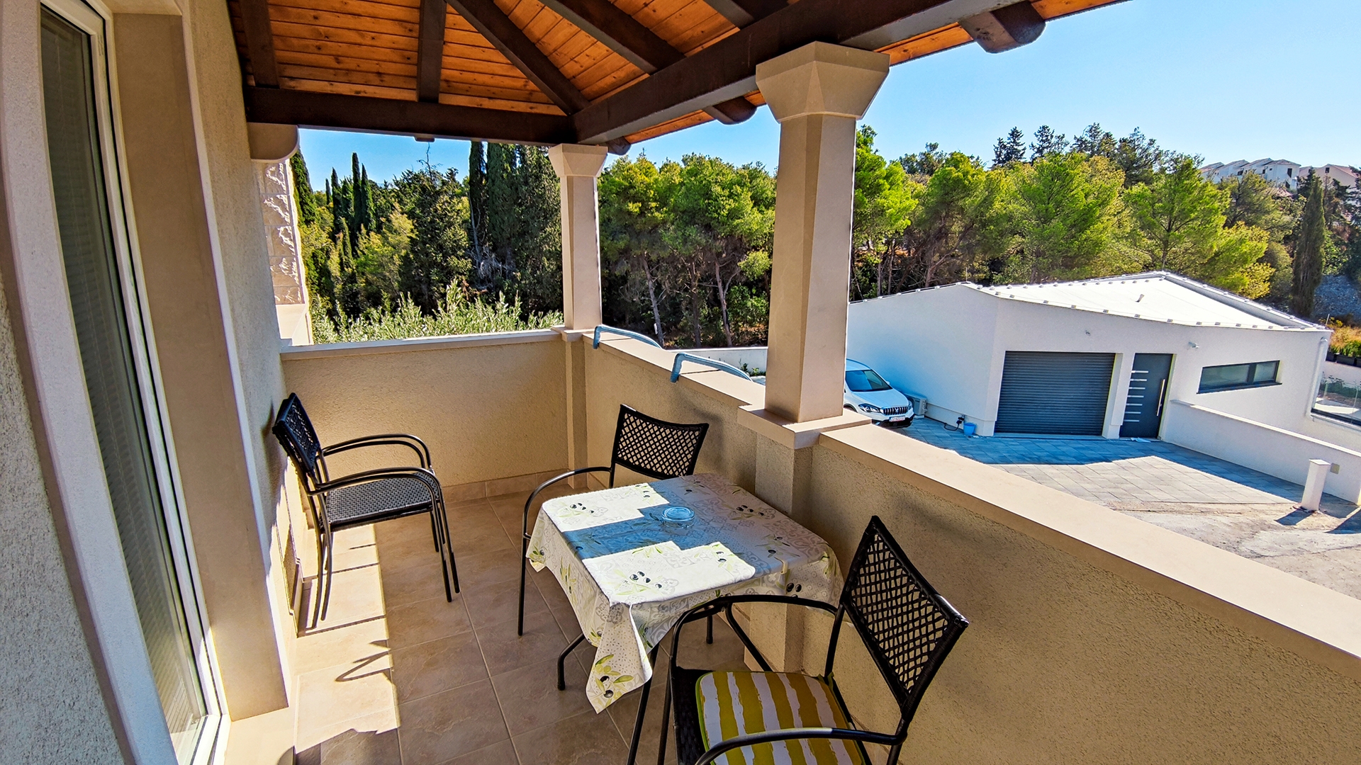One bedroom apartment with terrace Supetar, Brač  A-a