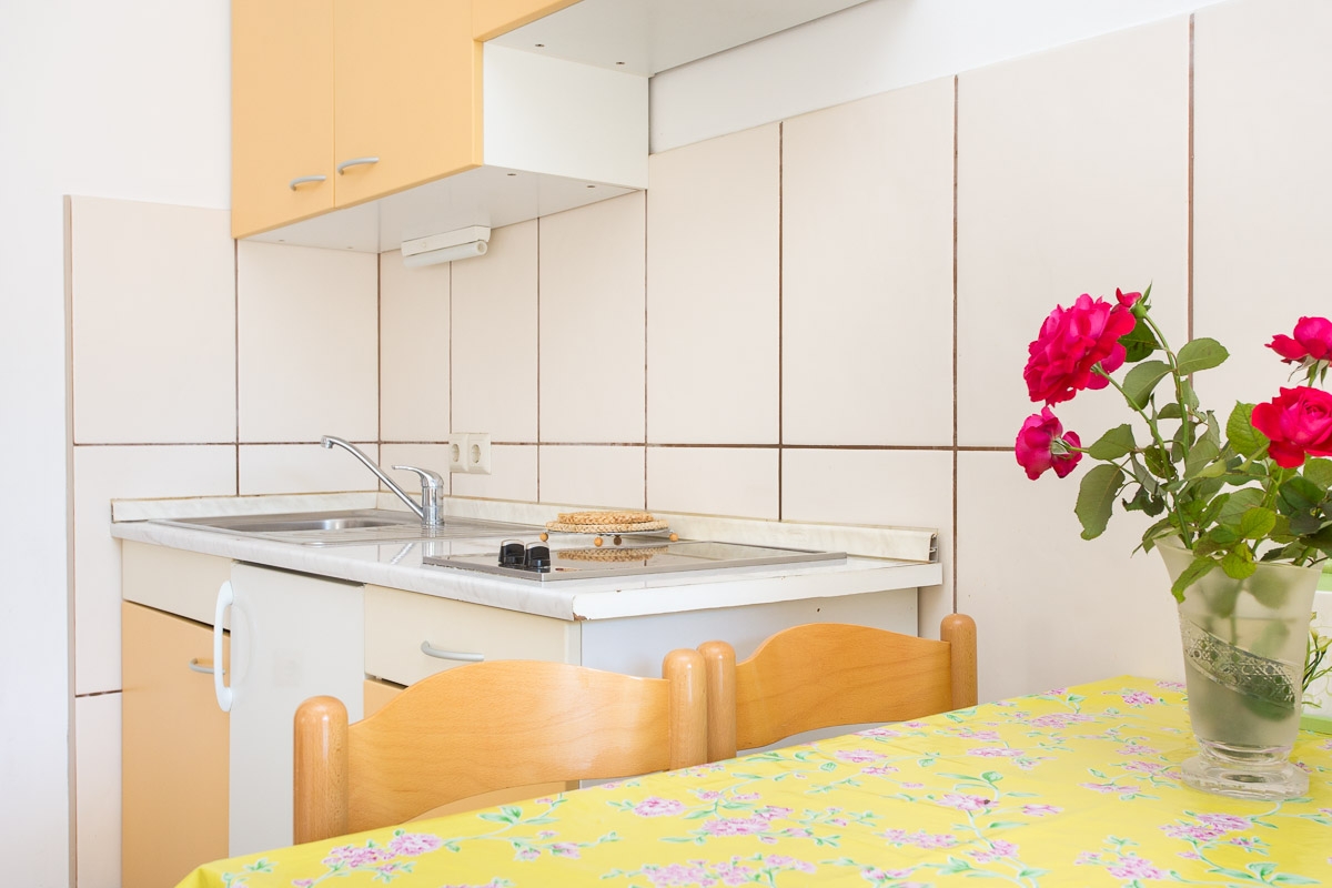 Two bedroom apartment with terrace Baška, Krk (A-22681-c) Two bedroom apartment with terrace Baška, Krk (A-22681-c)