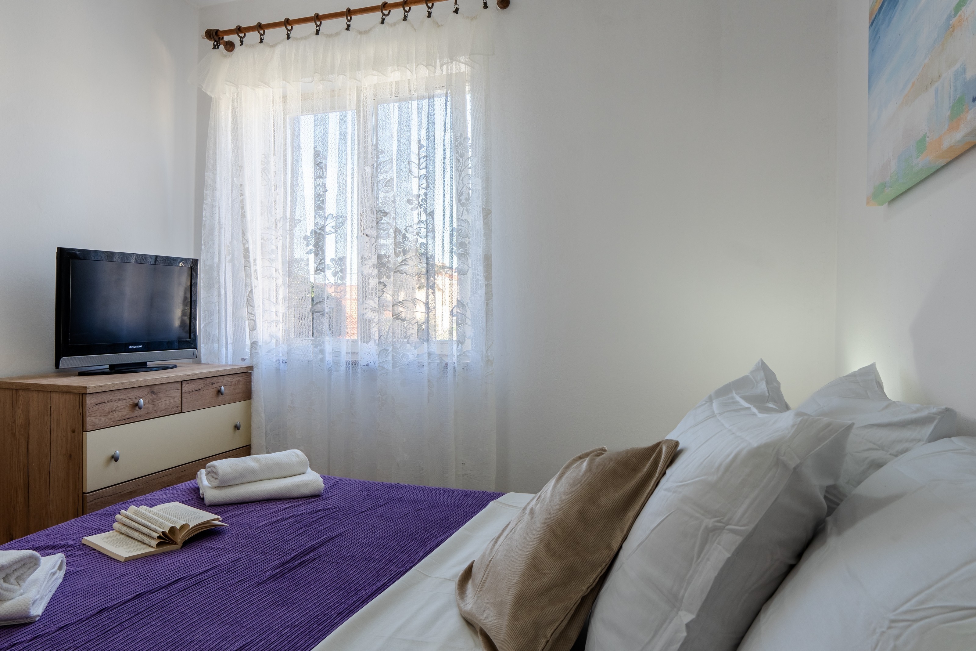 Three bedroom apartment with terrace Vir  A-a