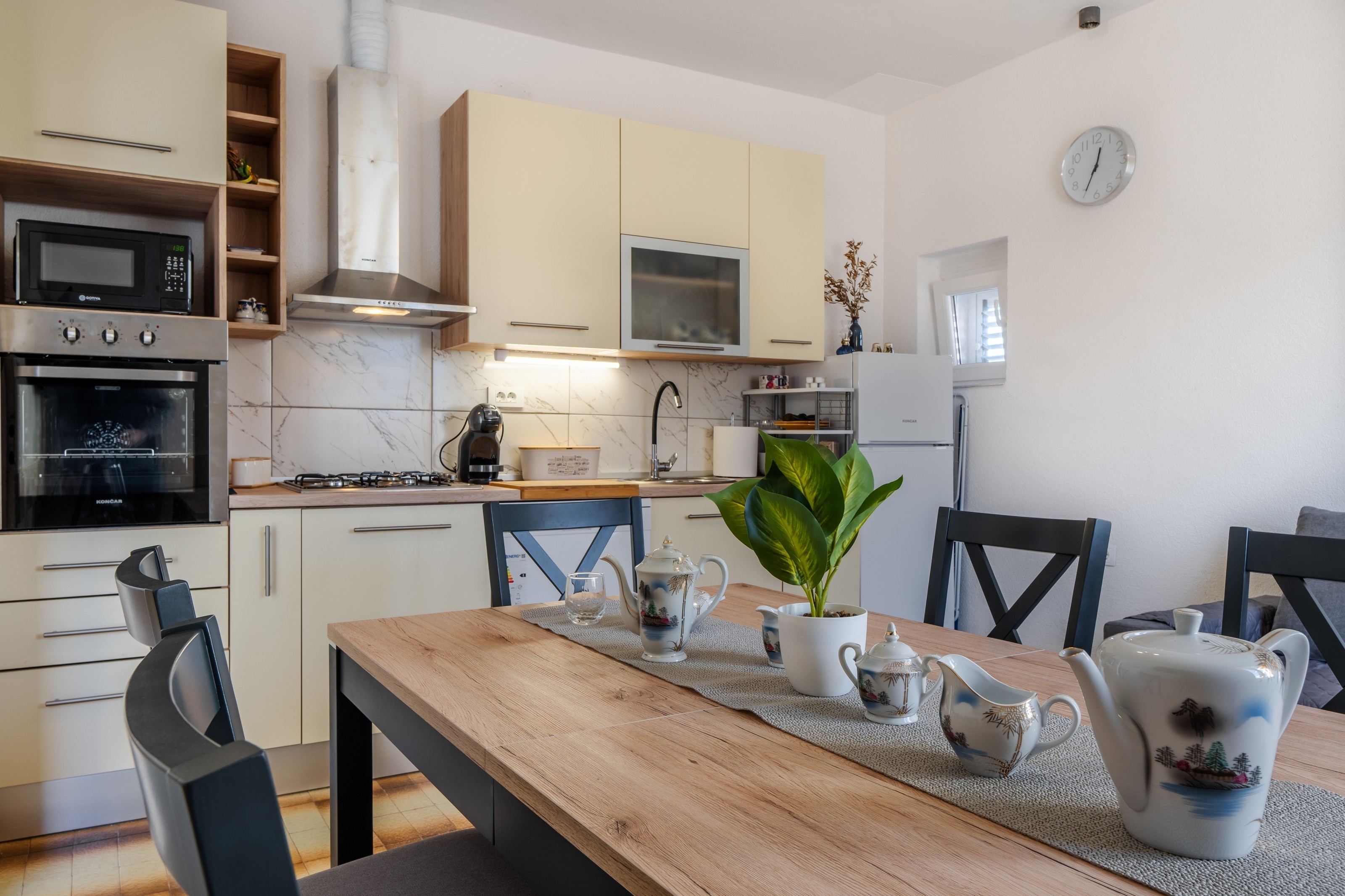 Three bedroom apartment with terrace Vir (A-22682-a)