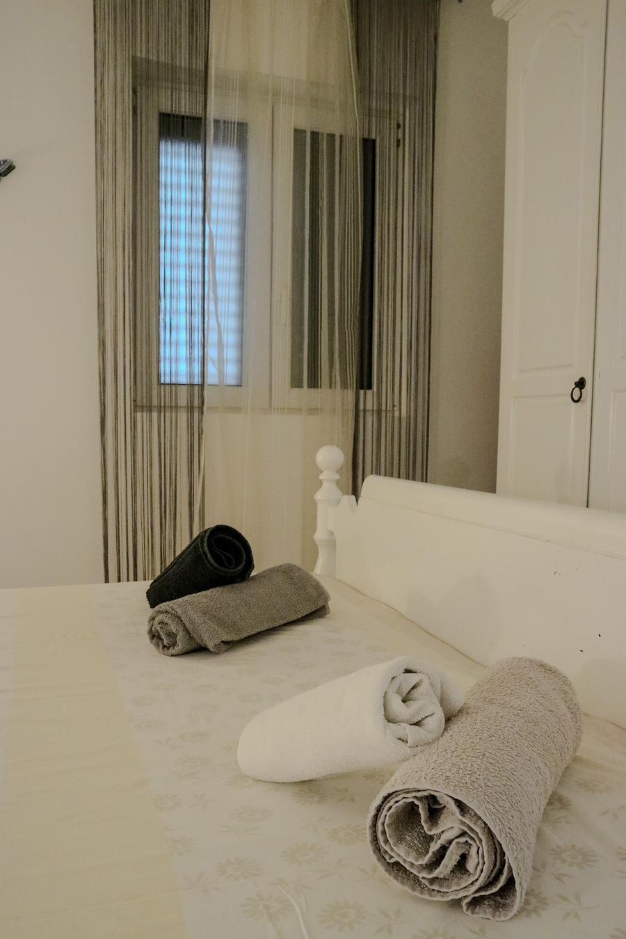Two bedroom apartment with terrace and sea view Omiš  A-a