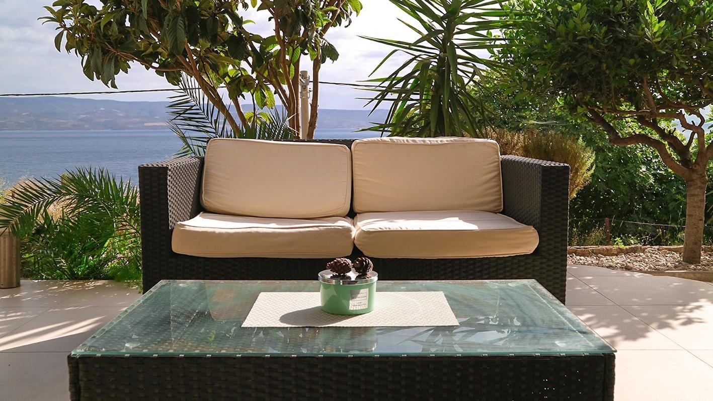 Two bedroom apartment with terrace and sea view Omiš  A-a
