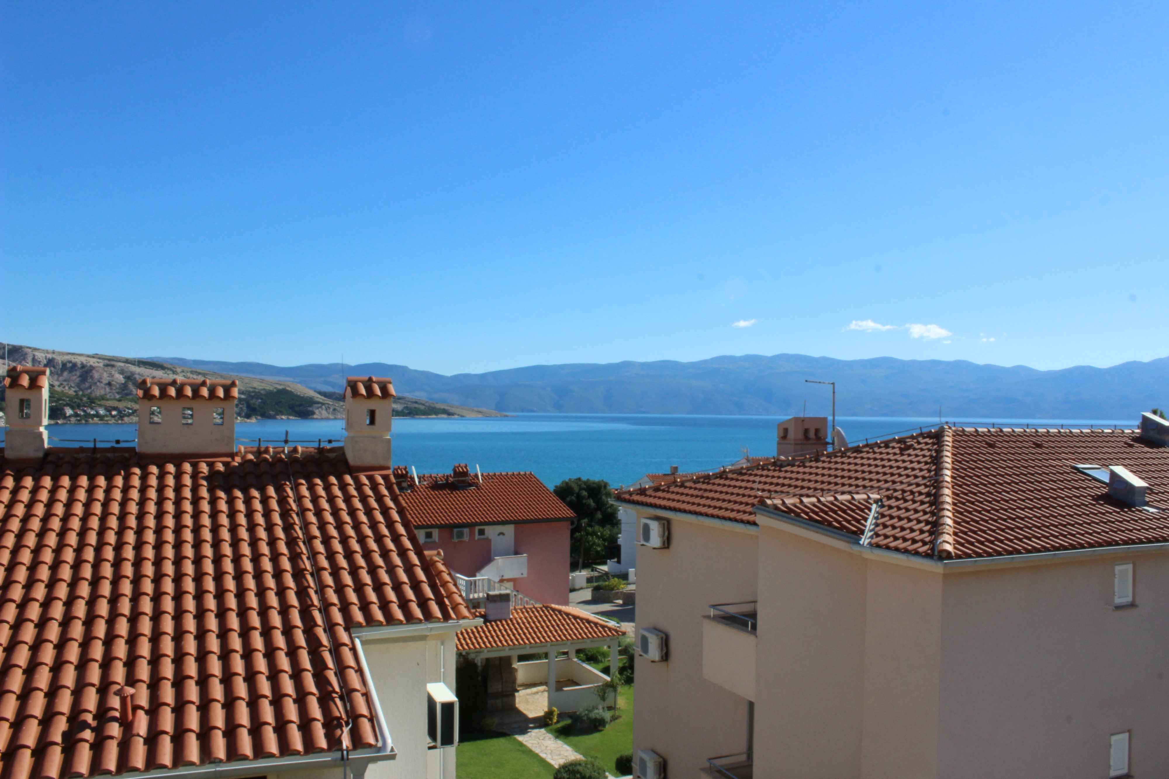 Two bedroom apartment with balcony and sea view Baška, Krk  A-f