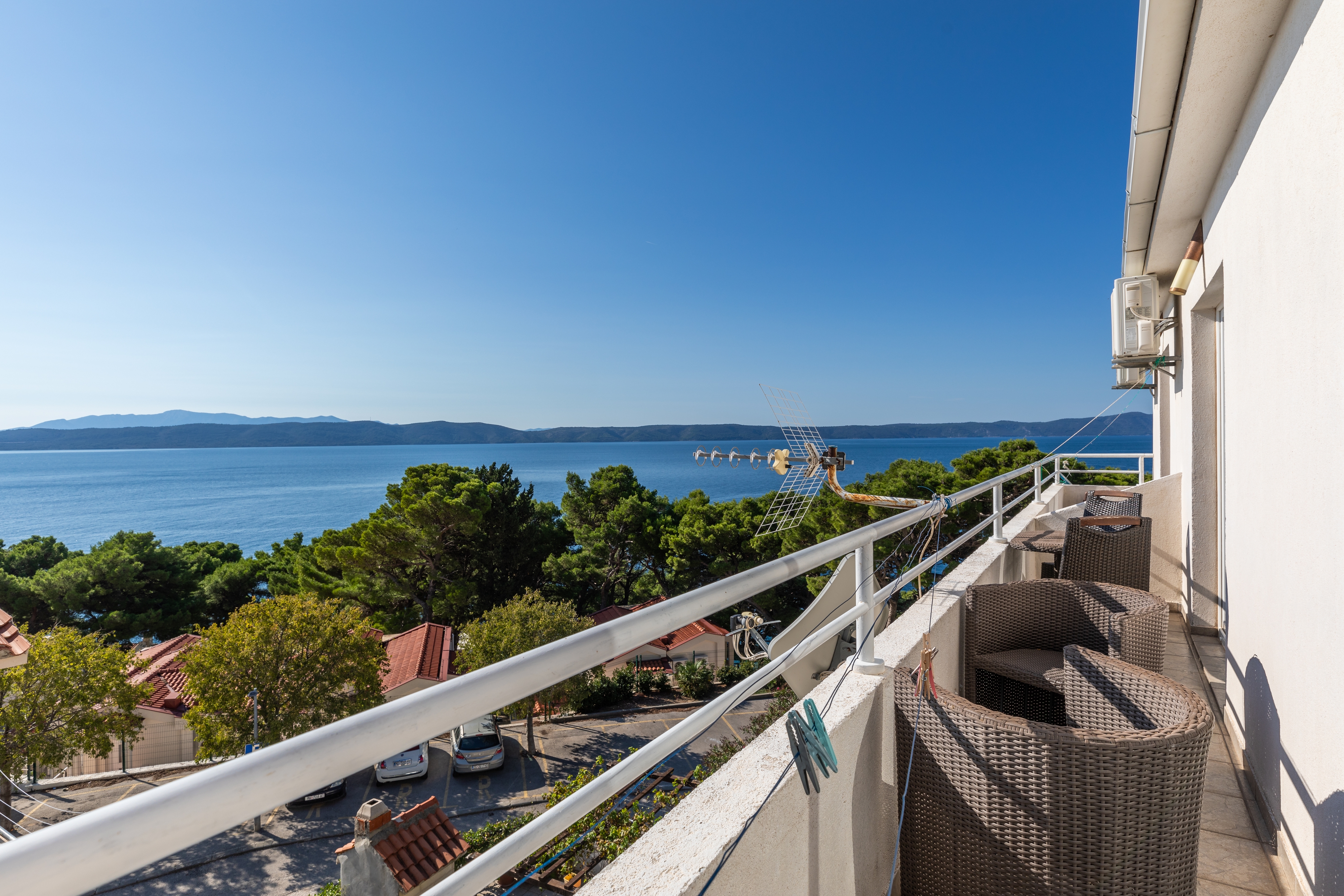 Two bedroom apartment with balcony and sea view Igrane, Makarska  A-b