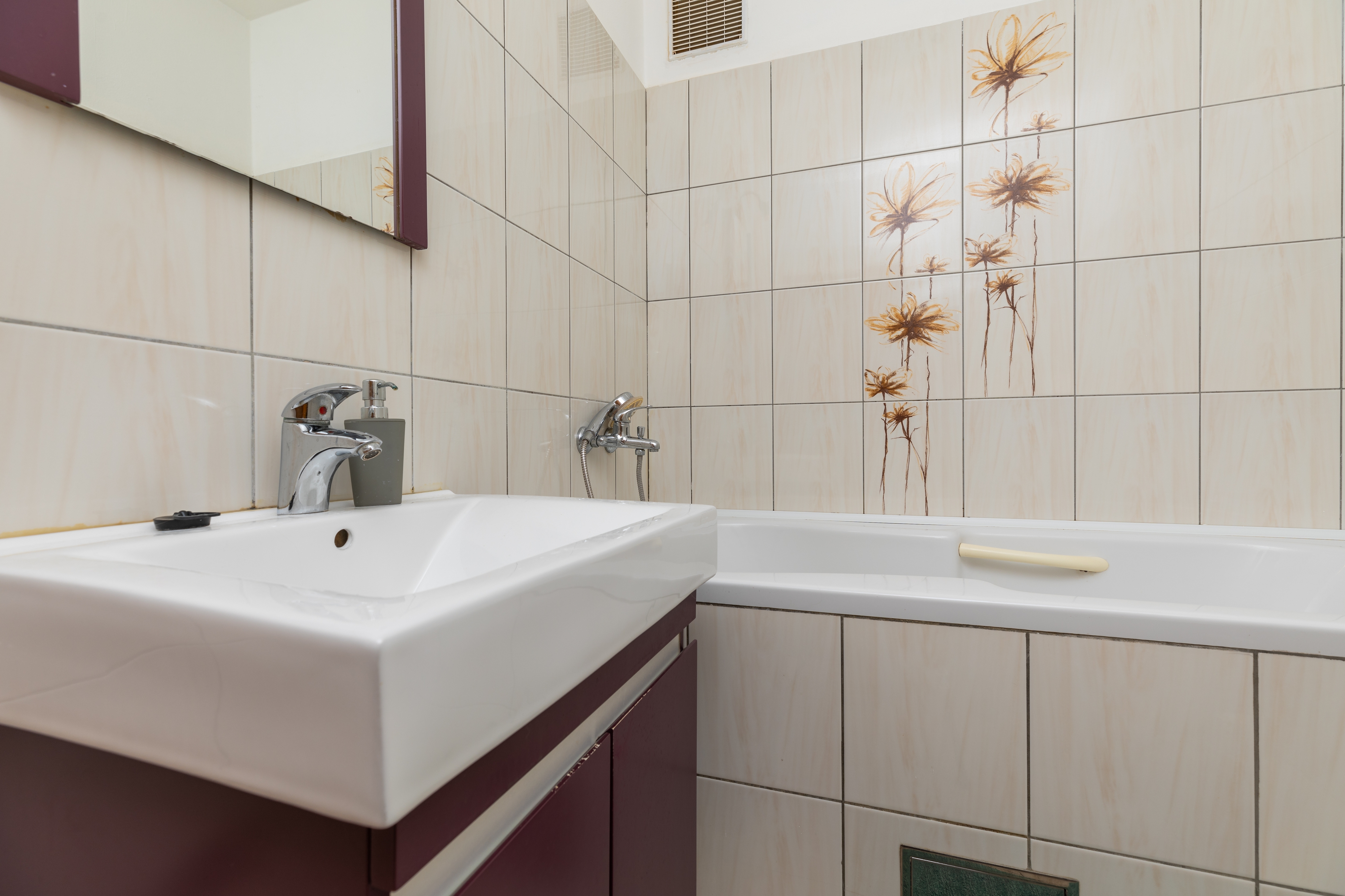 Two bedroom apartment with balcony and sea view Igrane, Makarska  A-b
