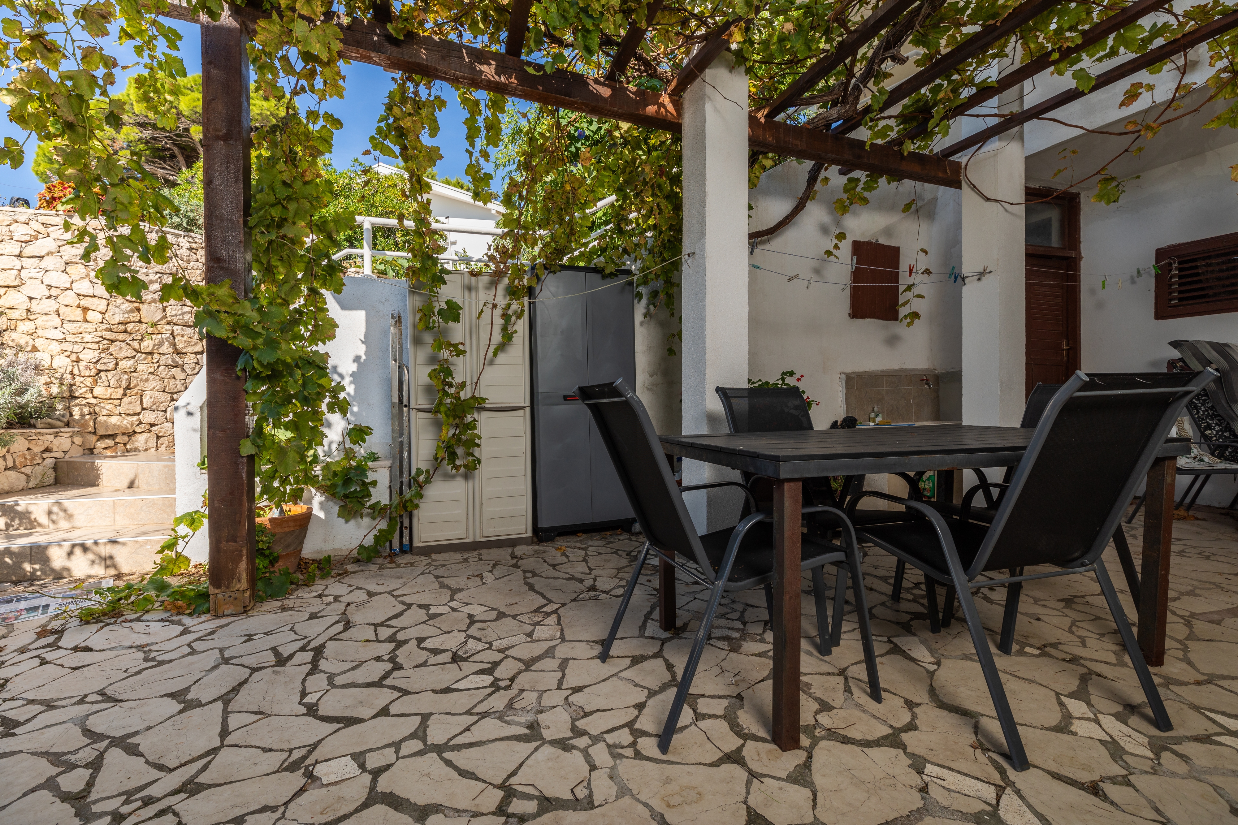 Two bedroom apartment with terrace and sea view Igrane, Makarska  A-c