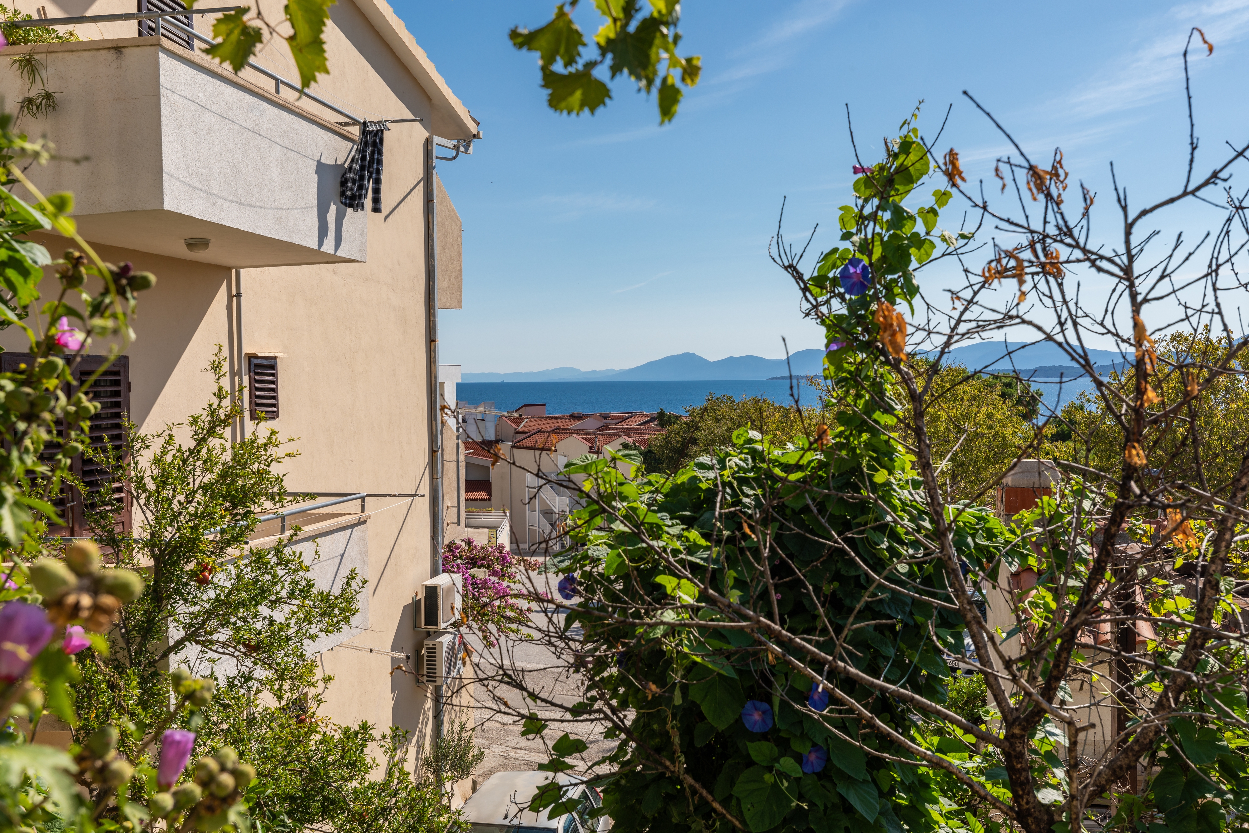 Two bedroom apartment with terrace and sea view Igrane, Makarska  A-c