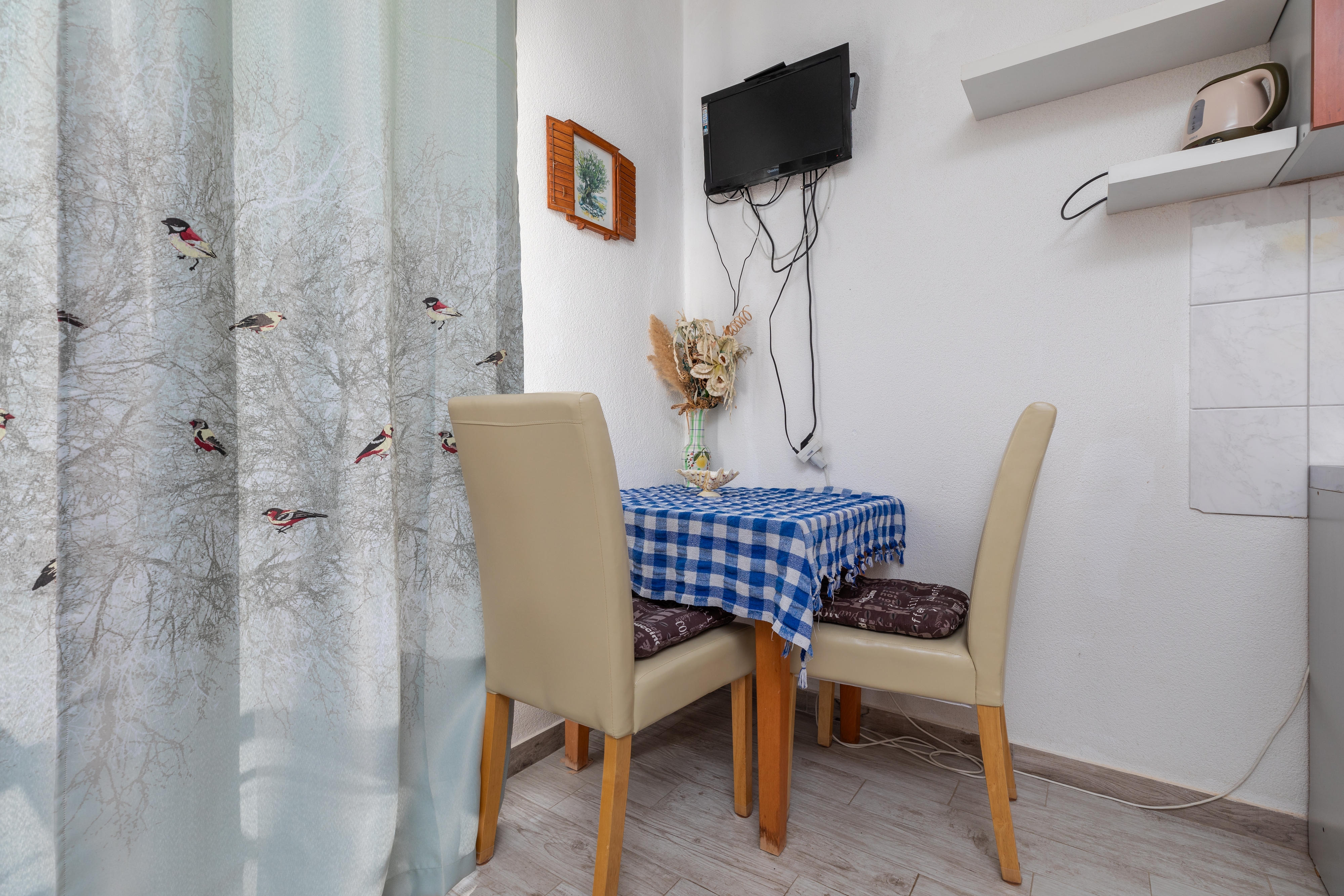 Studio flat with balcony and sea view Igrane, Makarska (AS-22690-a) Studio flat with balcony and sea view Igrane, Makarska (AS-22690-a)