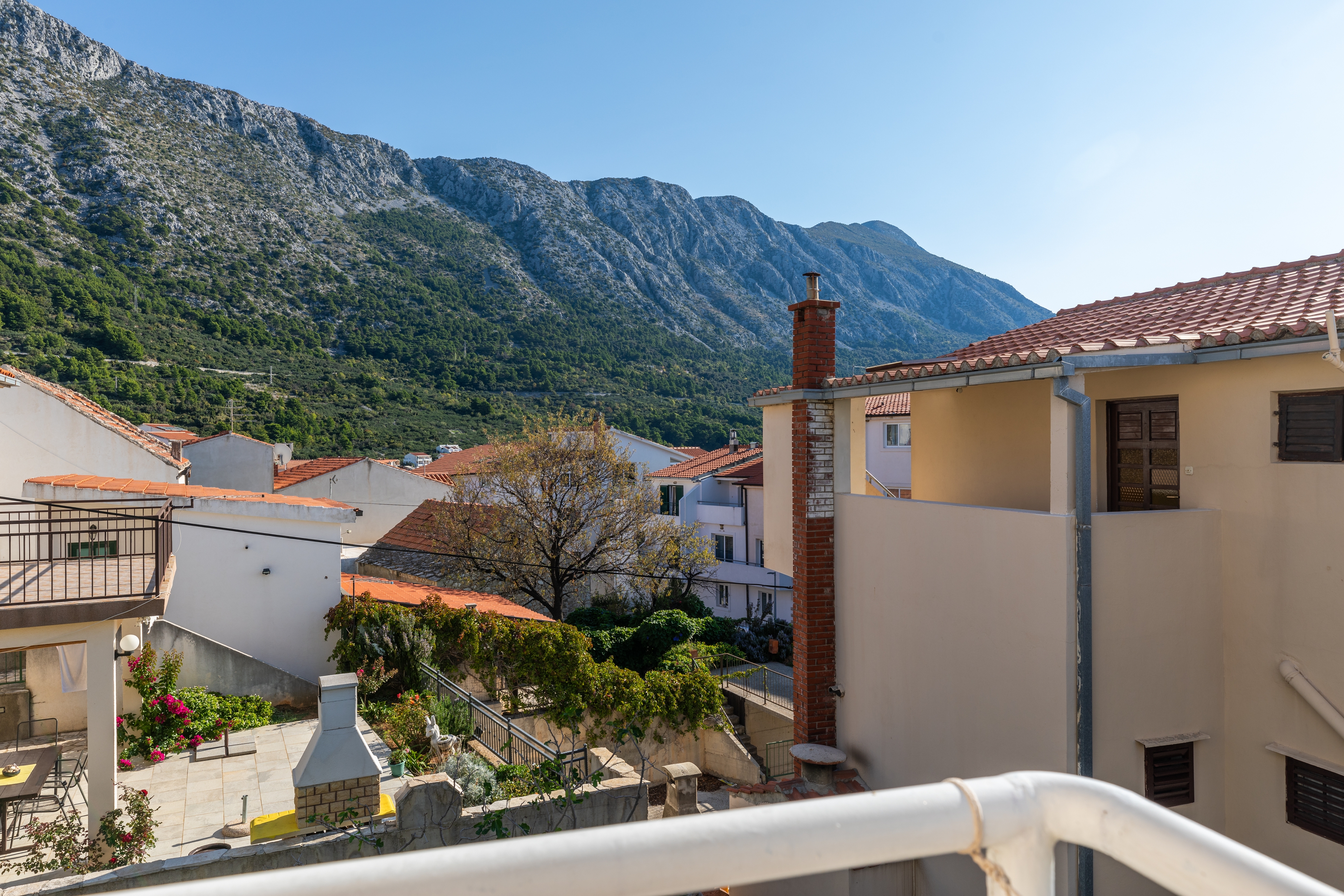 Studio flat with balcony and sea view Igrane, Makarska  AS-b