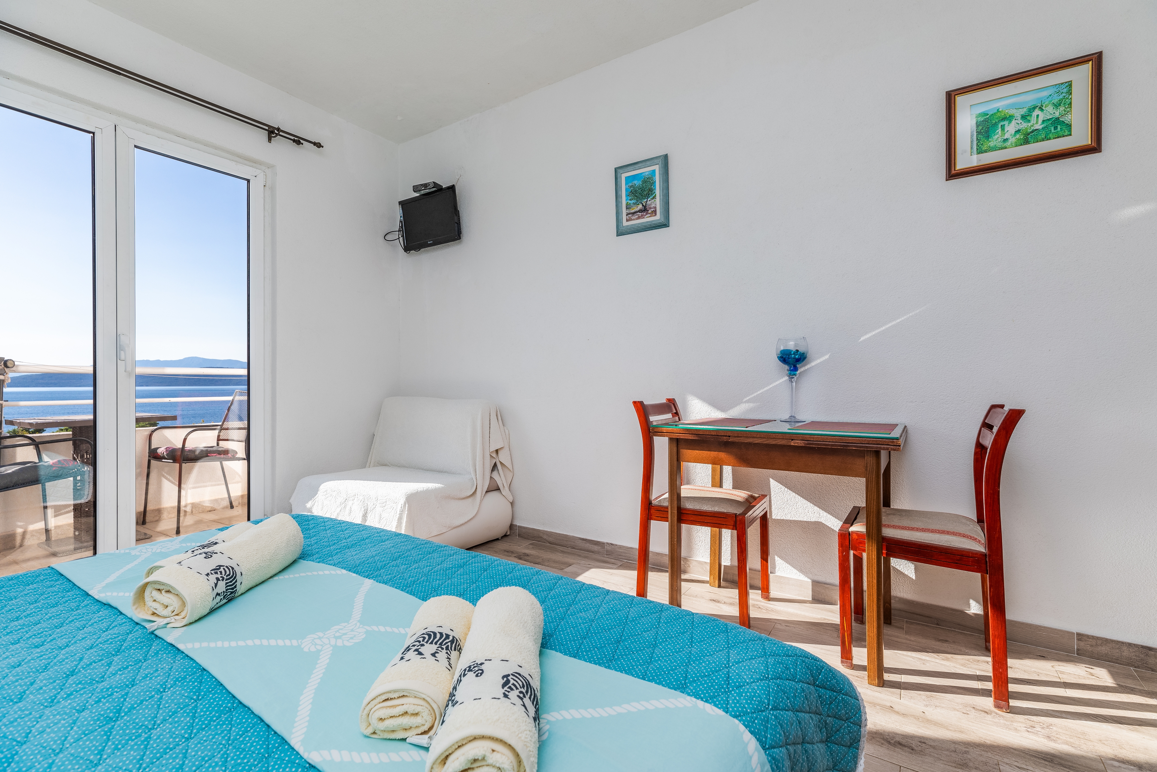 Studio flat with balcony and sea view Igrane, Makarska (AS-22690-b)