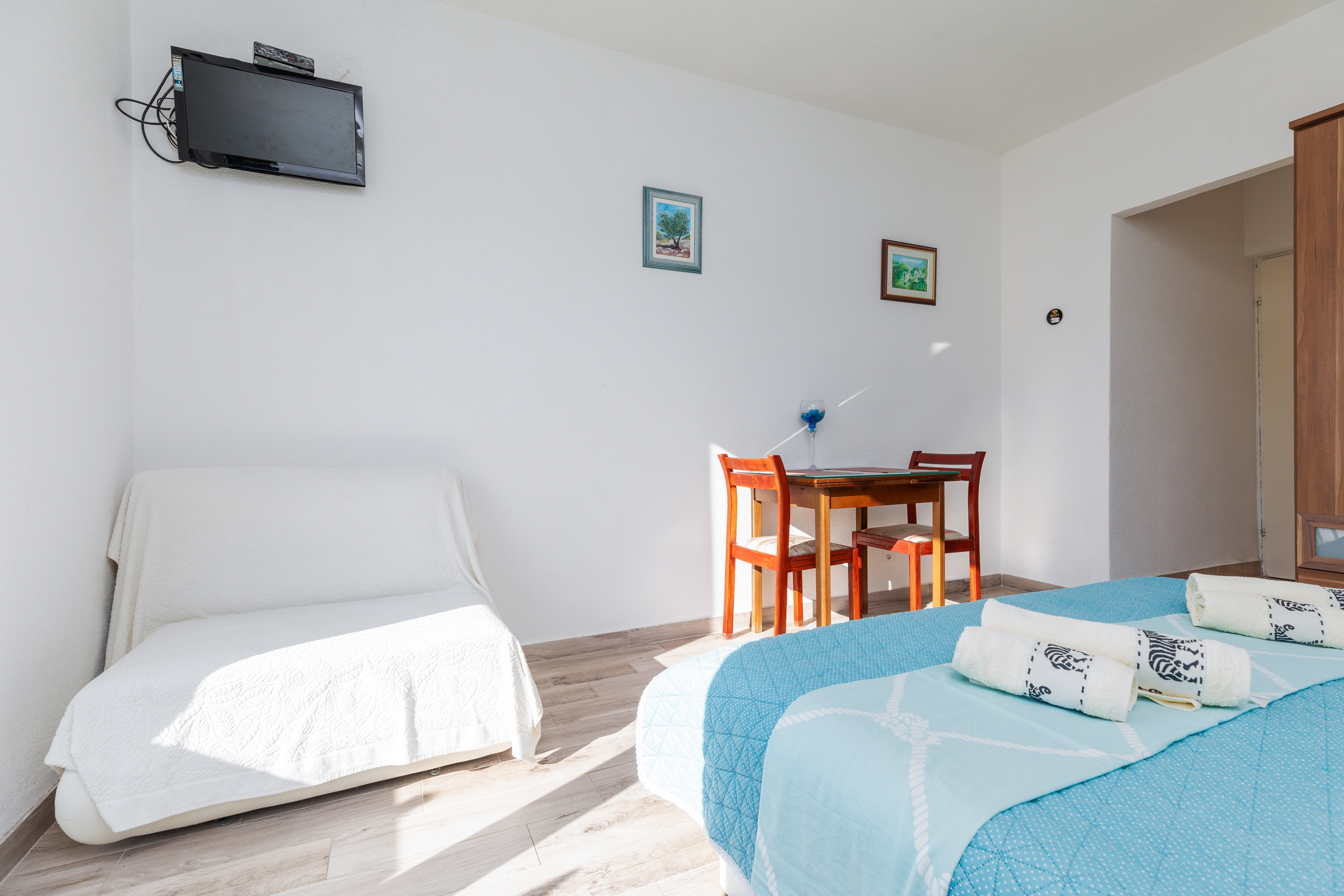 Studio flat with balcony and sea view Igrane, Makarska (AS-22690-b)