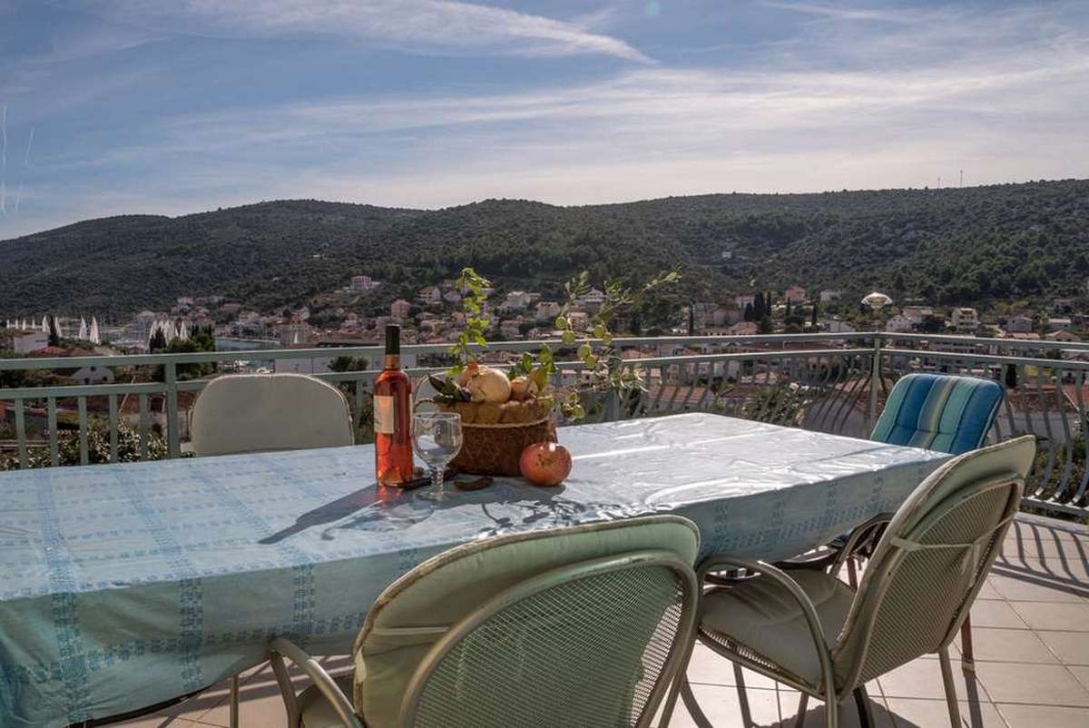 Top Trogir Marina Top Trogir Marina